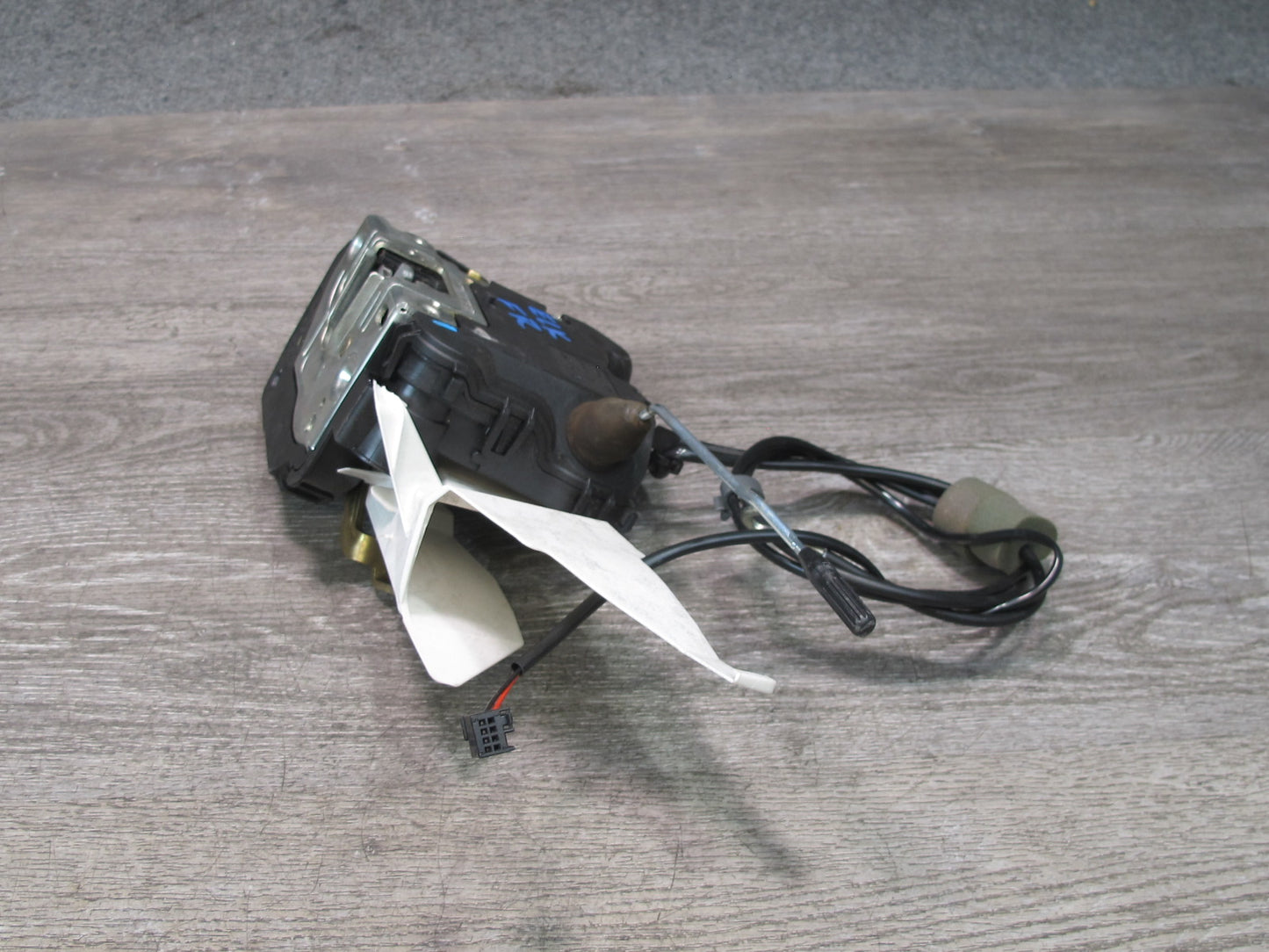 05-11 Mercedes R171 Slk-class Right Door Lock Latch Actuator OEM