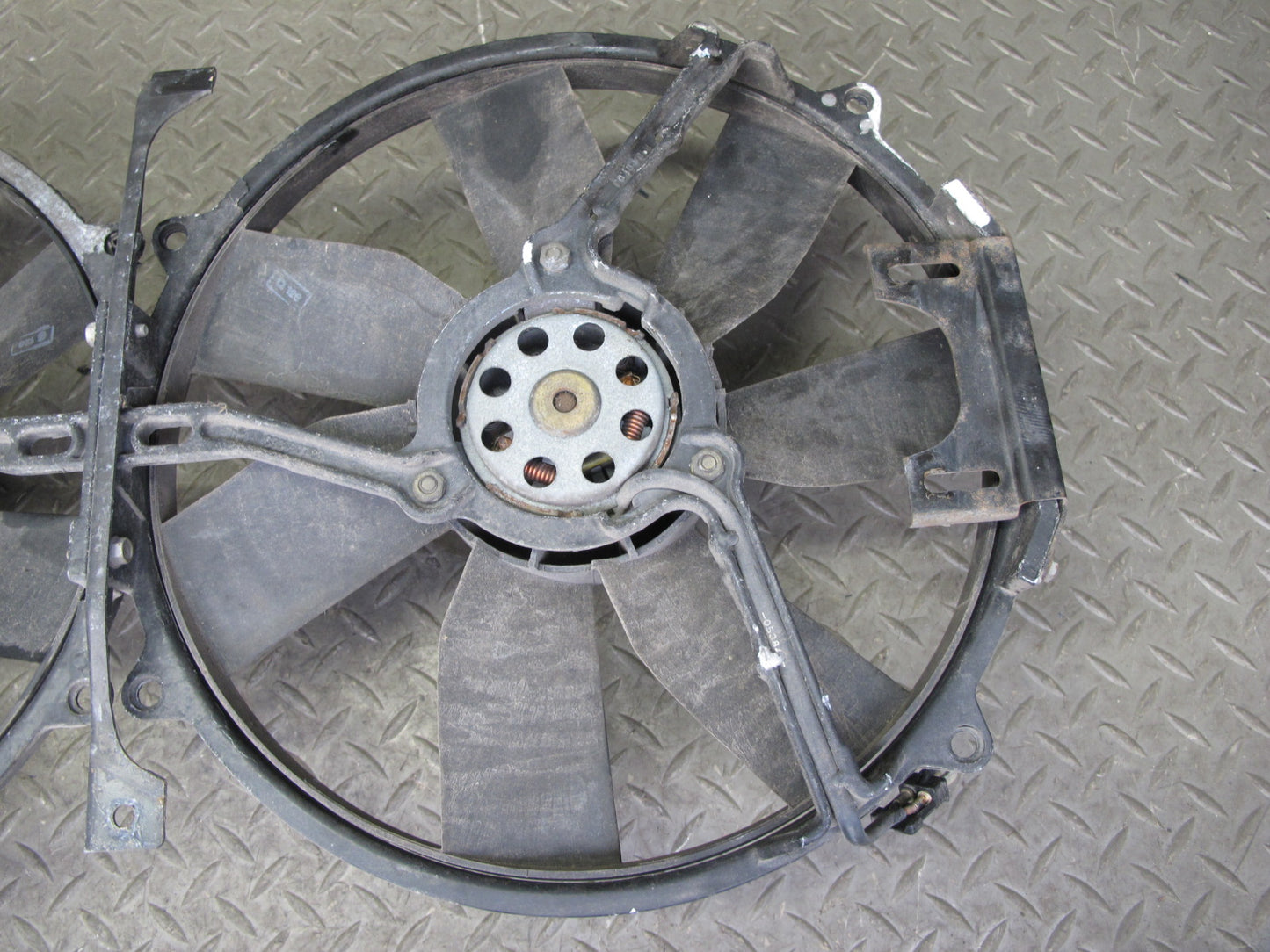 96-99 Mercedes W140 C140 CL600 Set of 2 Engine Radiator Cooling Fan Motor OEM