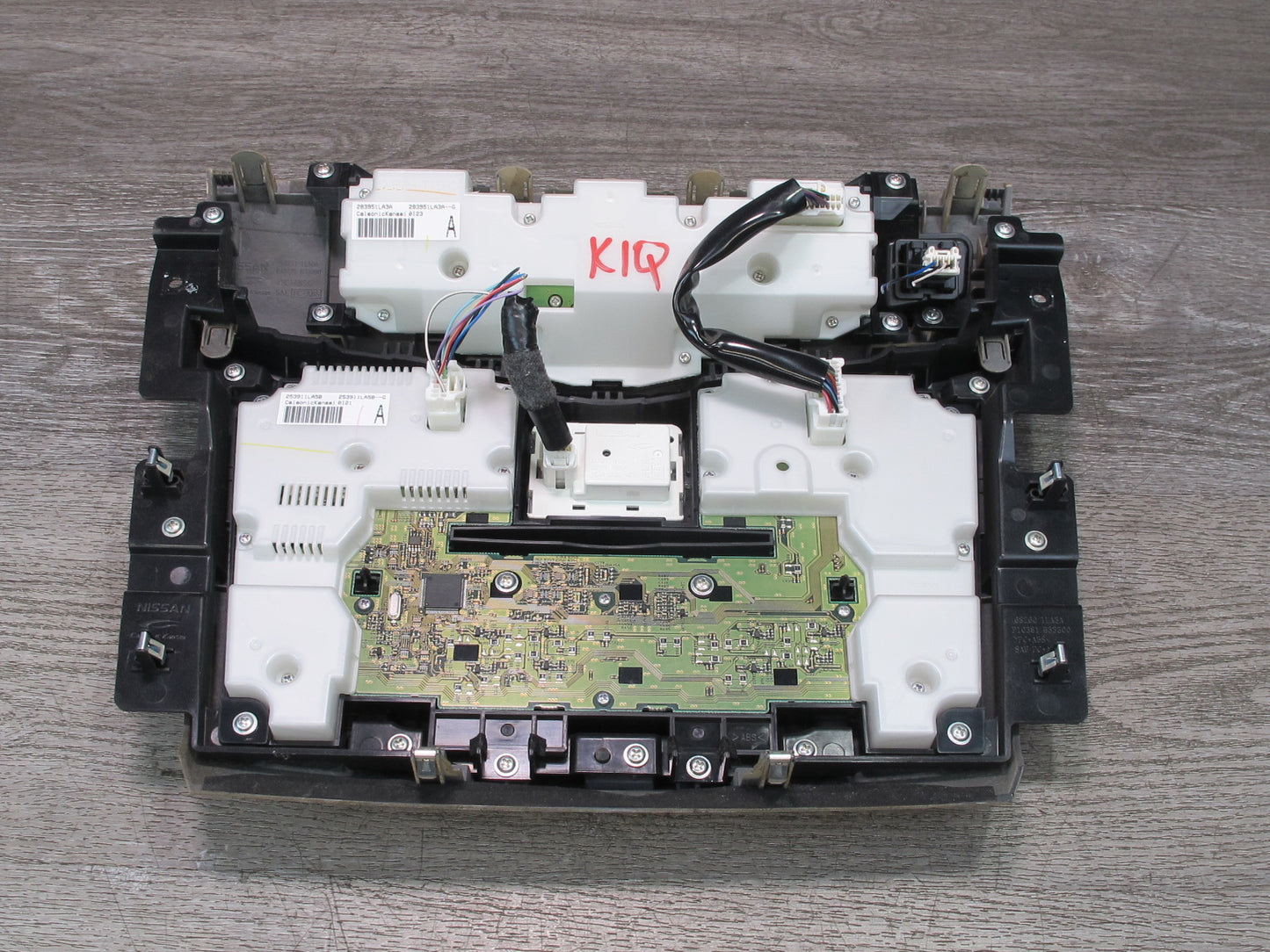 2011-2013 Infiniti QX56 Dash A/C Radio Multimedia Climate Control Switch Panel