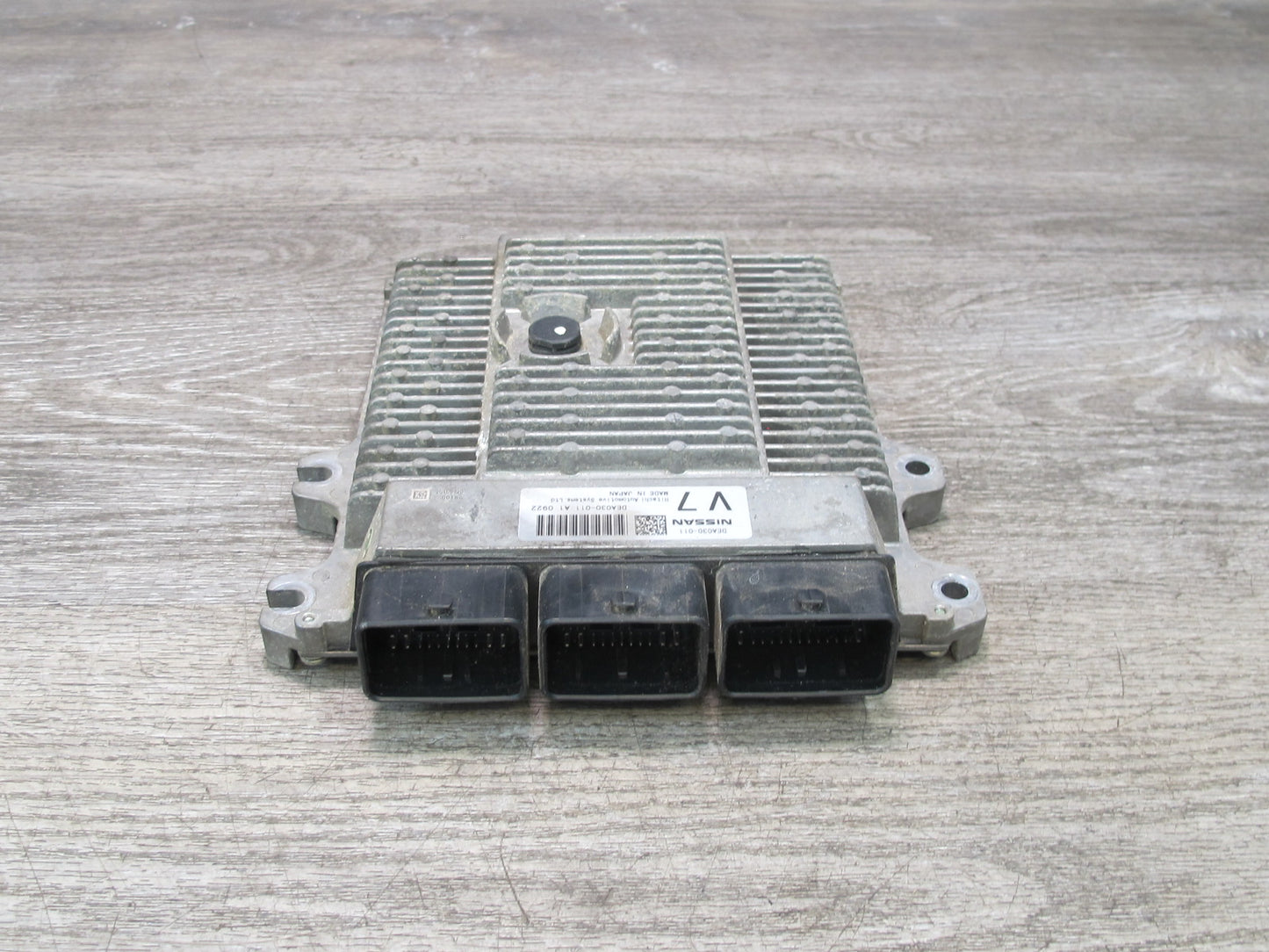2011 Infiniti QX56 5.6L Engine Motor ECM ECU Control Module DEA030-011