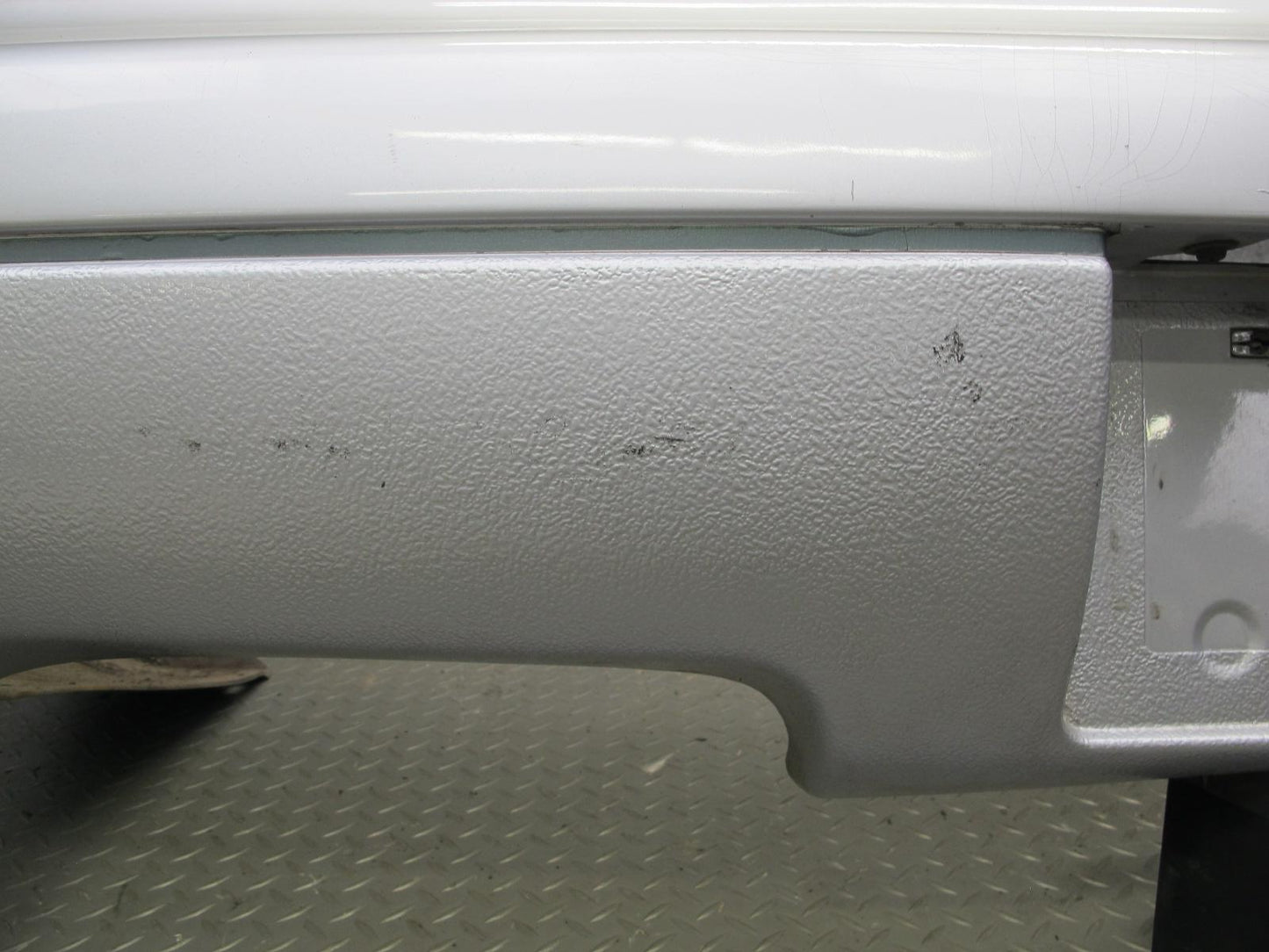90-96 Nissan Z32 300ZX 2+0 Rear Bumper Cover Silver Metallic OEM