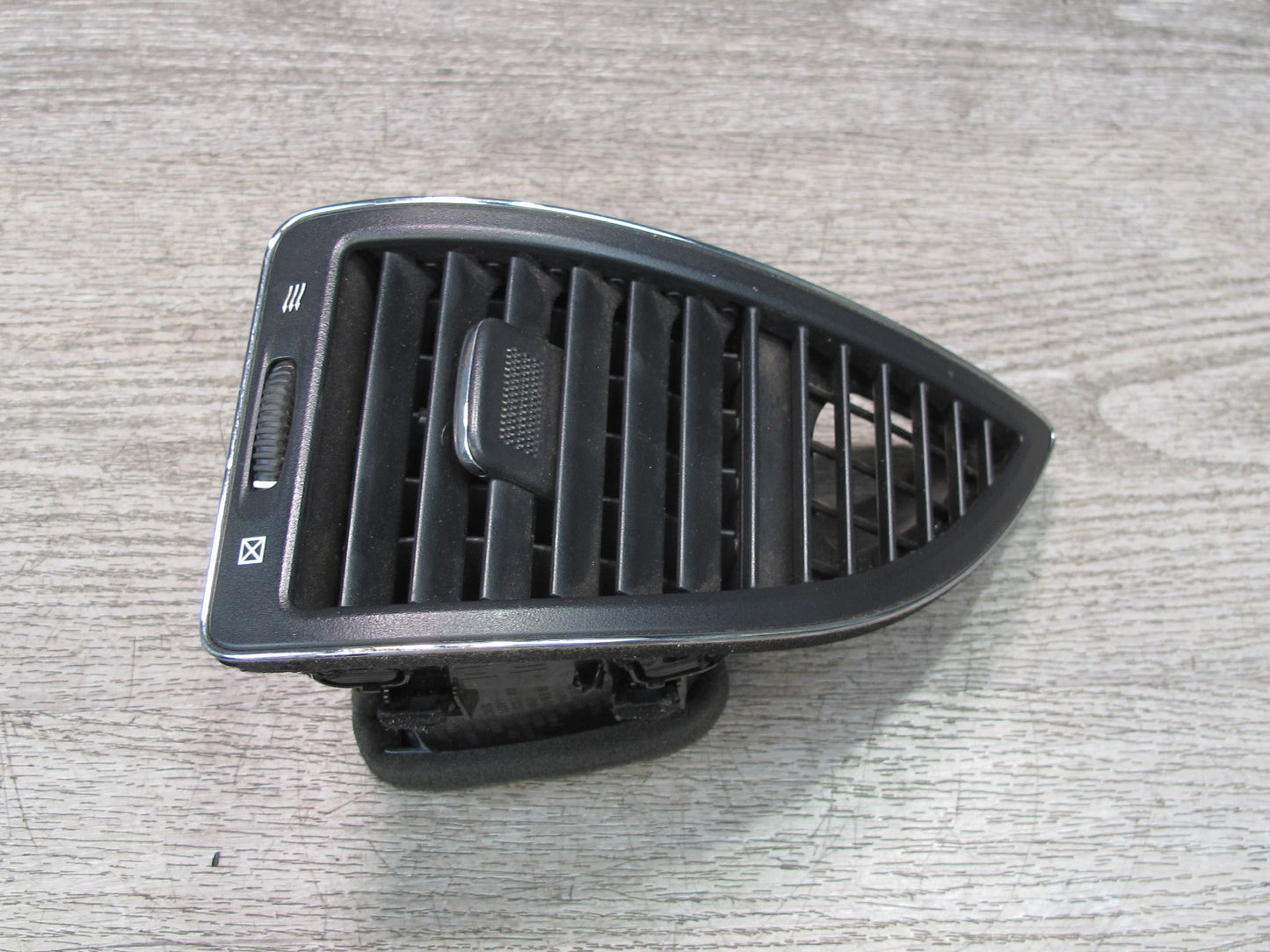 2011-2017 Infiniti QX56 QX80 Front Left & Right Side A/C Air Vent Grille Set