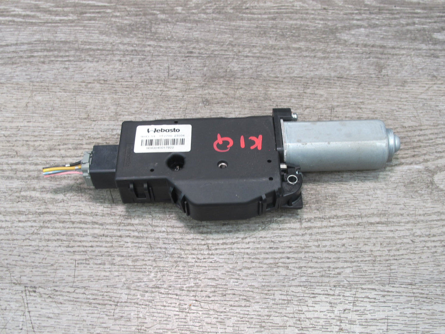 2011-2017 Infiniti QX56 QX80 Front Upper Sunroof Power Motor Drive Unit