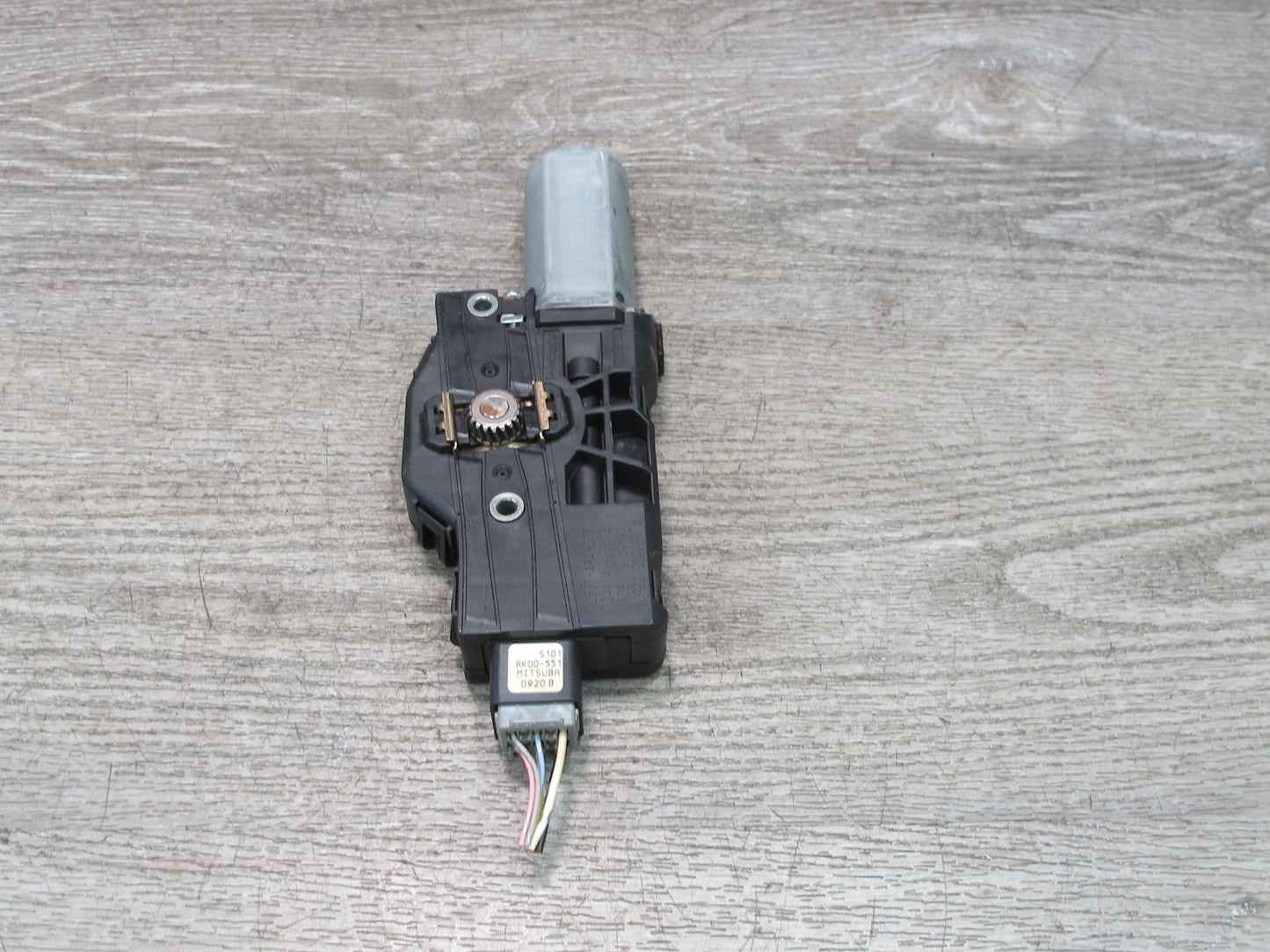 2011-2017 Infiniti QX56 QX80 Front Upper Sunroof Power Motor Drive Unit