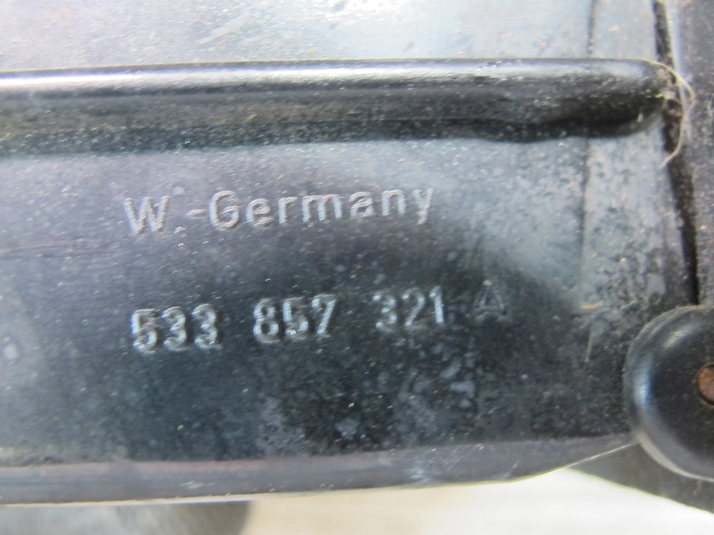 85-88 Volkswagen Scirocco MK2 Front Center Console Ashtray Black 533857321A OEM