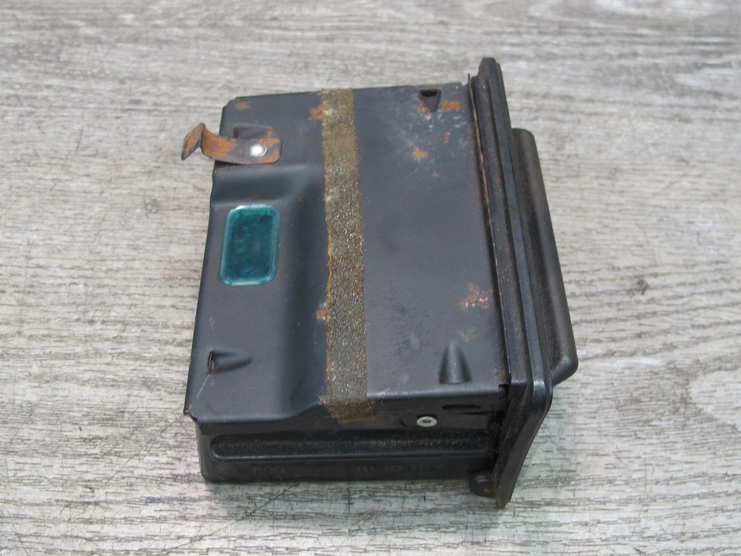 85-88 Volkswagen Scirocco MK2 Front Center Console Ashtray Black 533857321A OEM