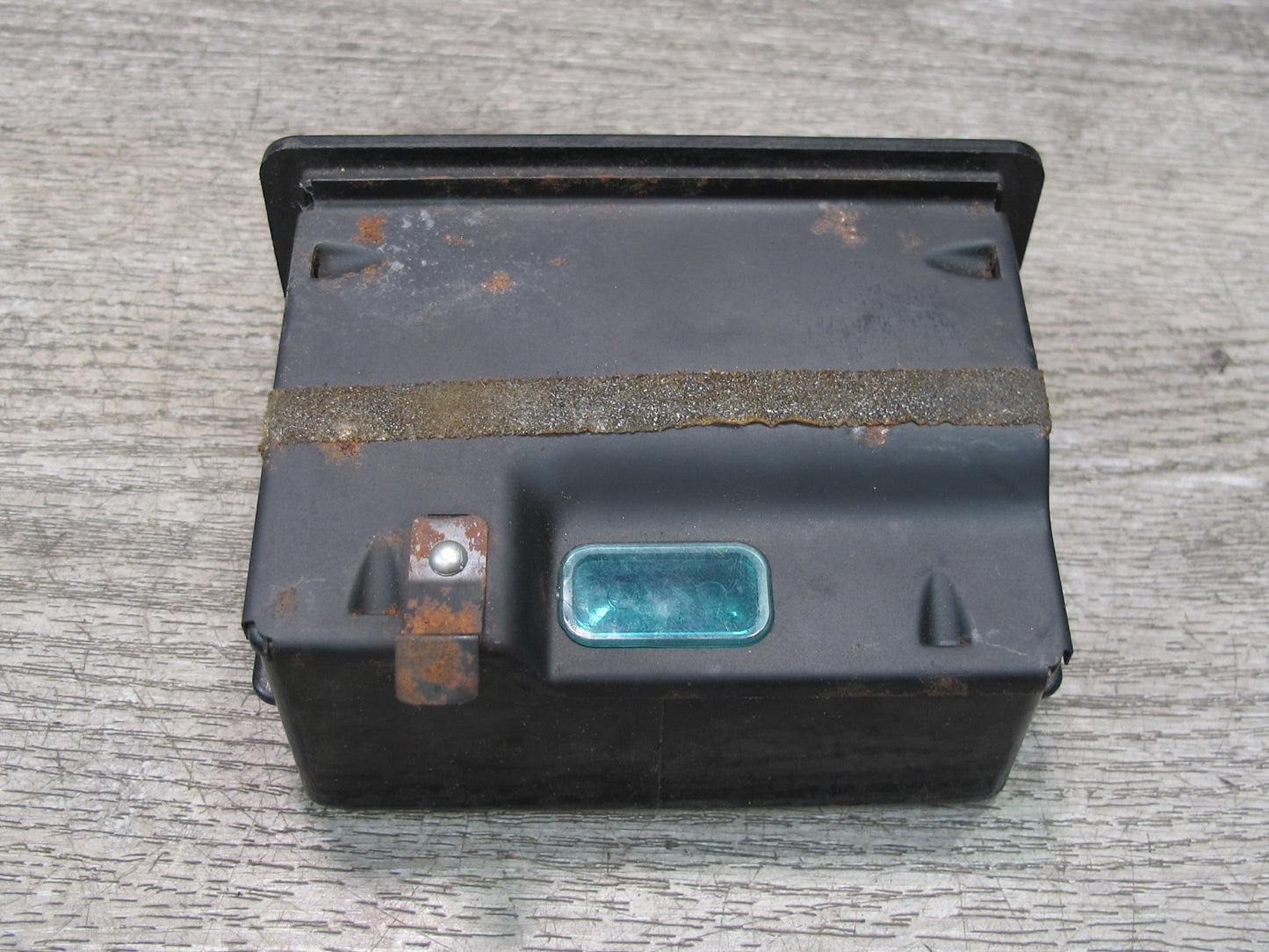 85-88 Volkswagen Scirocco MK2 Front Center Console Ashtray Black 533857321A OEM