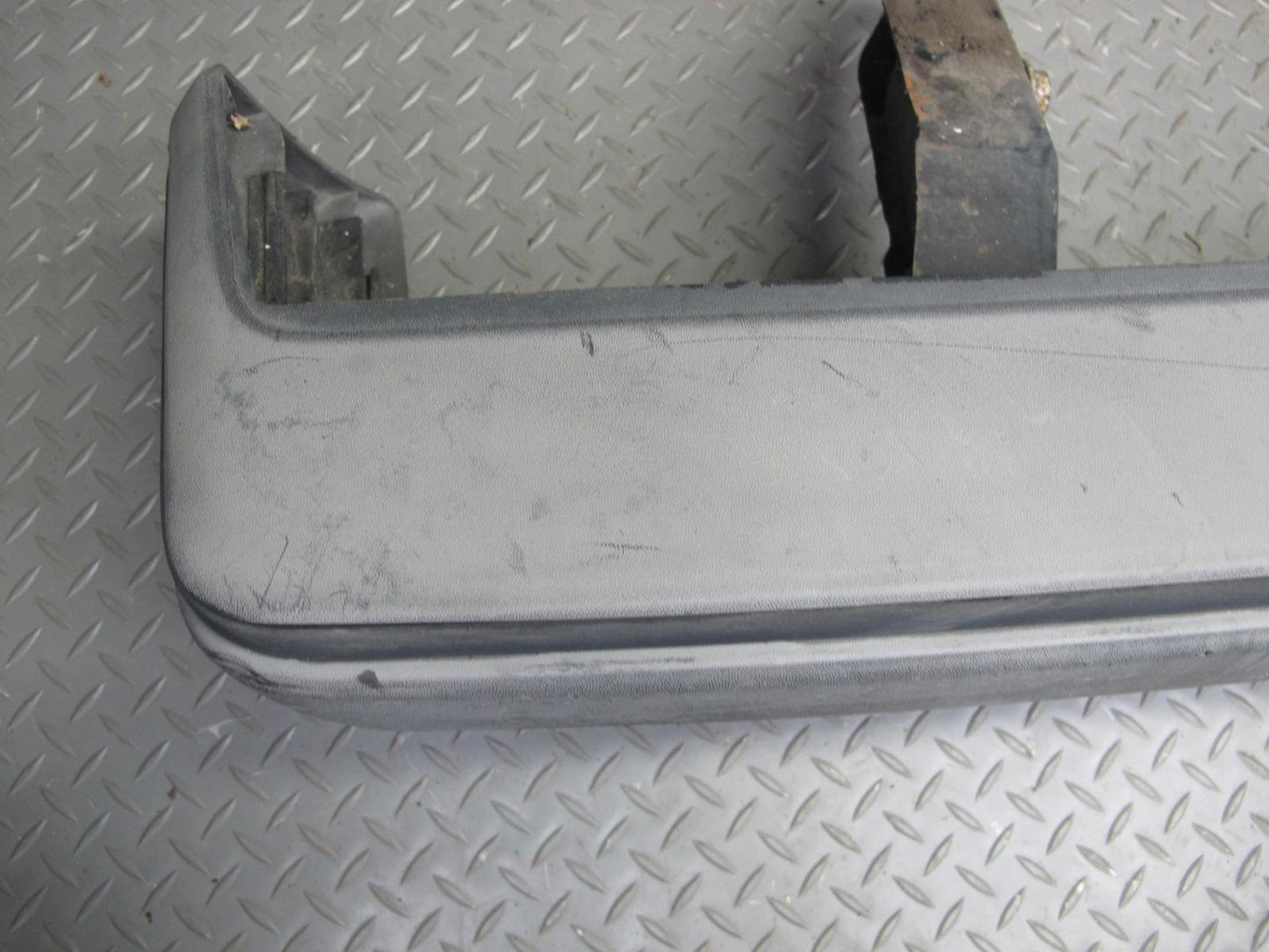 85-88 VW Scirocco MK2 Front Bumper Cover w Reinforcement Impact Bar Assembly OEM