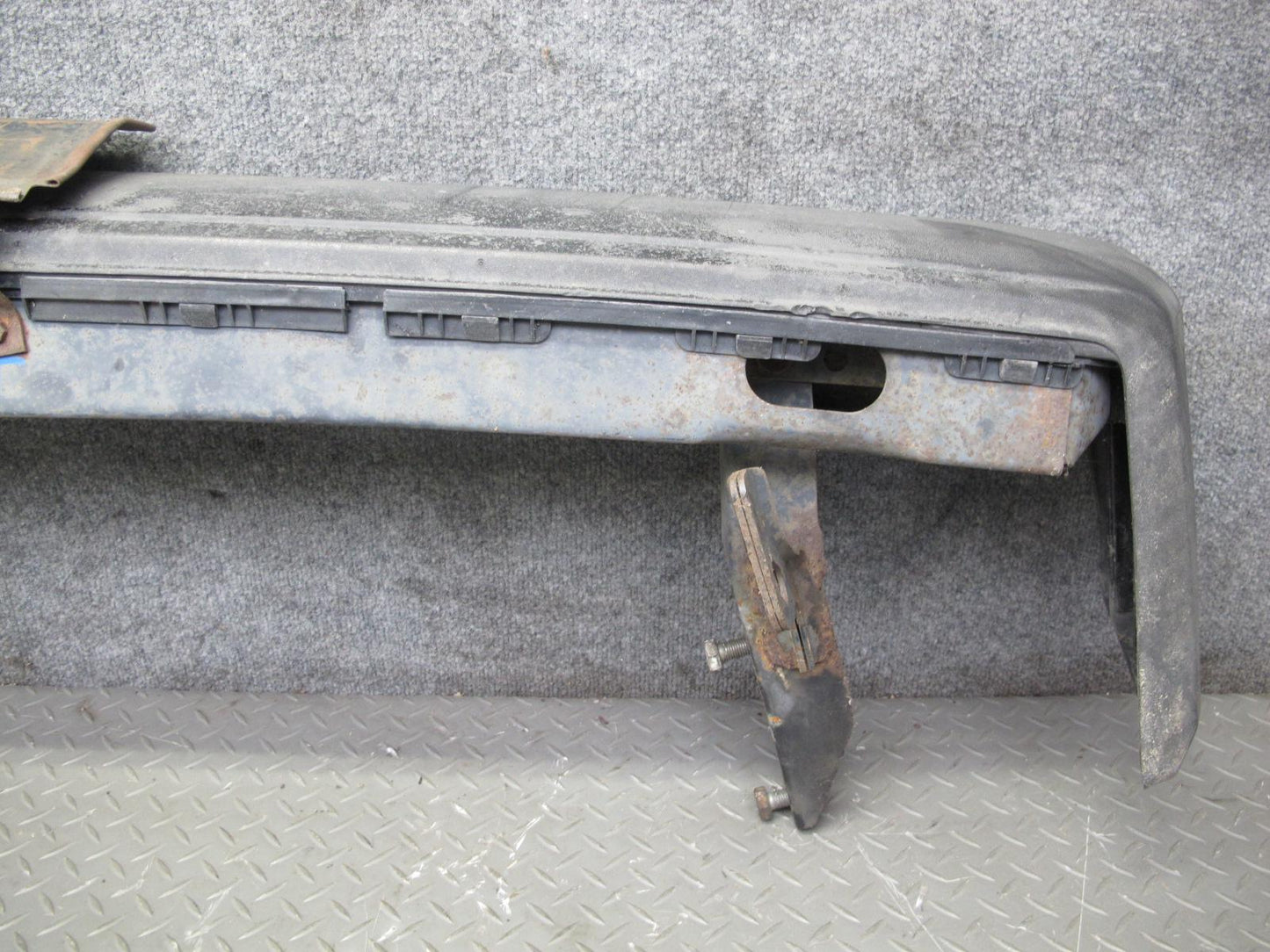 85-88 VW Scirocco MK2 Front Bumper Cover w Reinforcement Impact Bar Assembly OEM