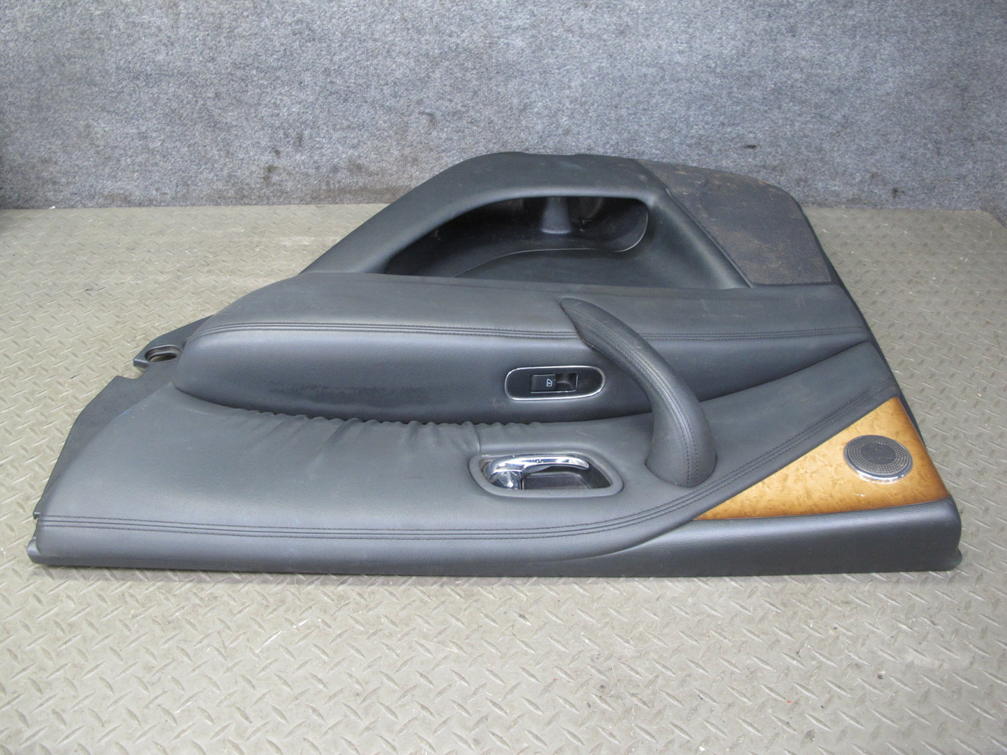 2011-2012 Infiniti QX56 Rear Right & Left Side Interior Door Panel Set