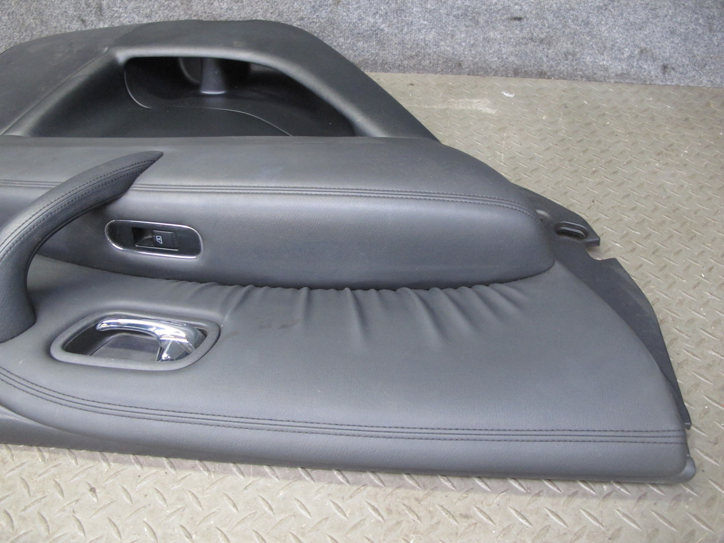 2011-2012 Infiniti QX56 Rear Right & Left Side Interior Door Panel Set