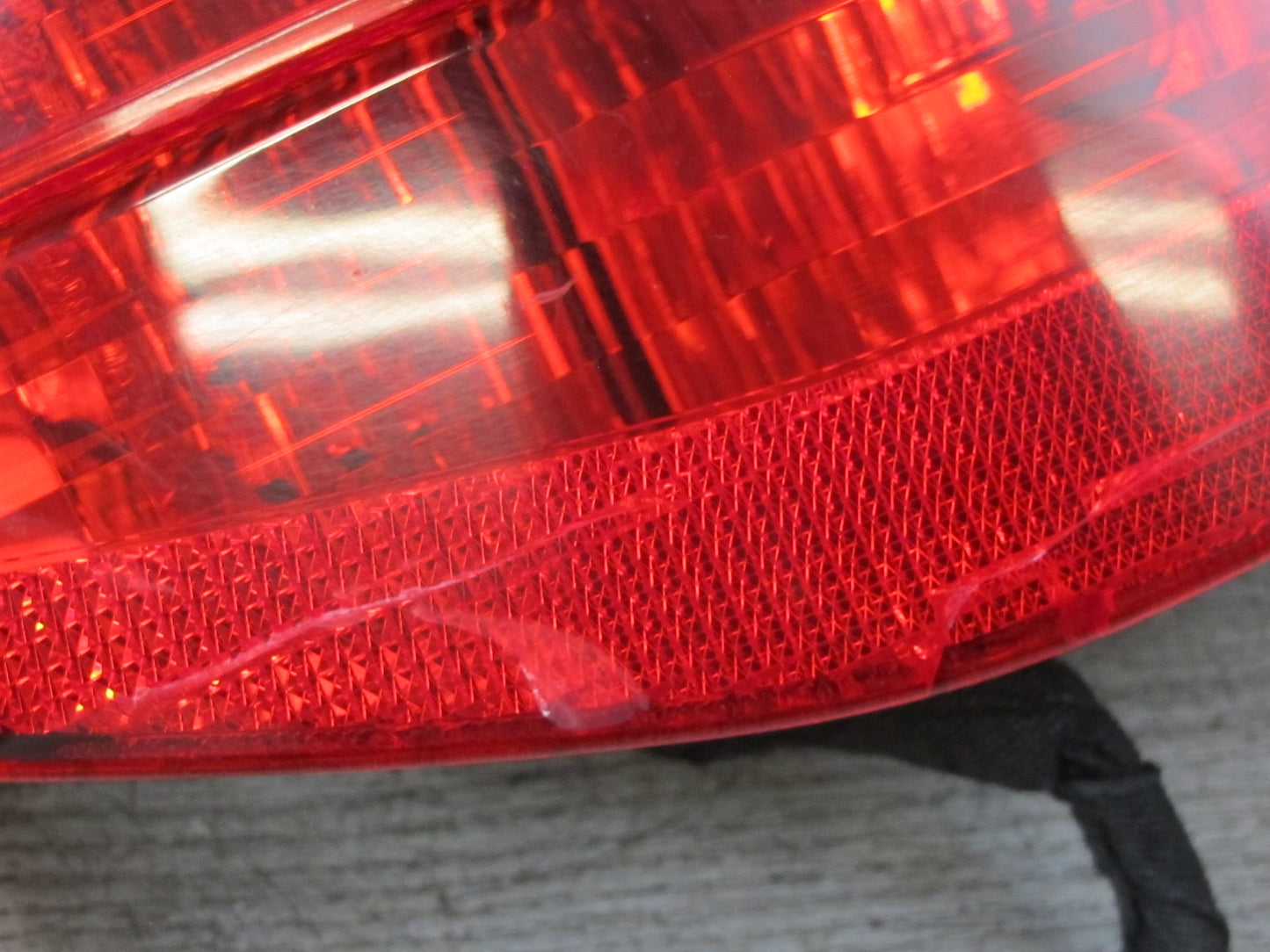 2008-2010 Porsche Cayenne 957 Rear Right Tail Light Lamp 7L5945208A