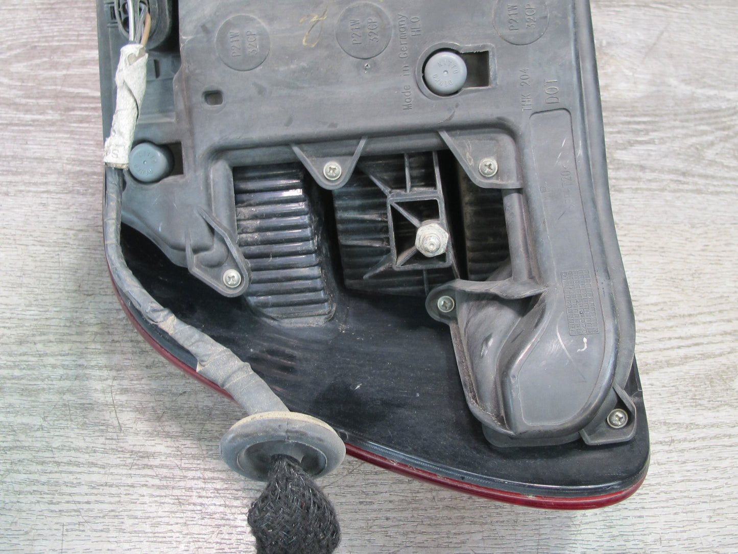 2008-2010 Porsche Cayenne 957 Rear Right Tail Light Lamp 7L5945208A