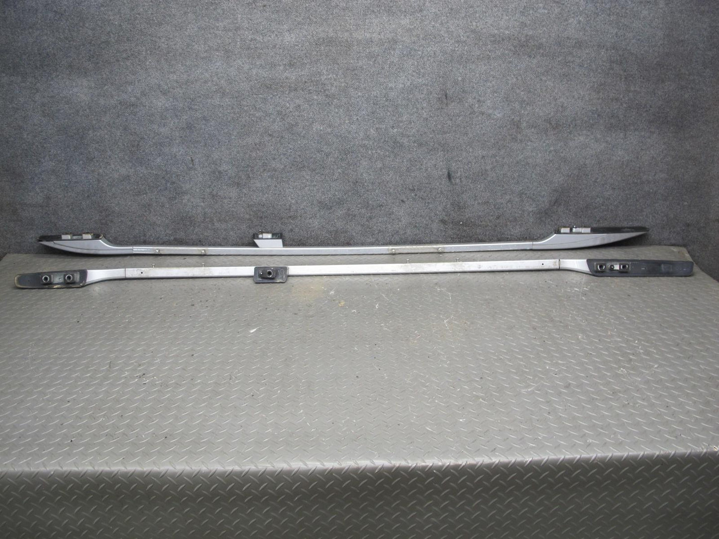 2011-2020 Infiniti QX56 QX80 Left & Right Roof Rack Luggage Rail Crossbar Set