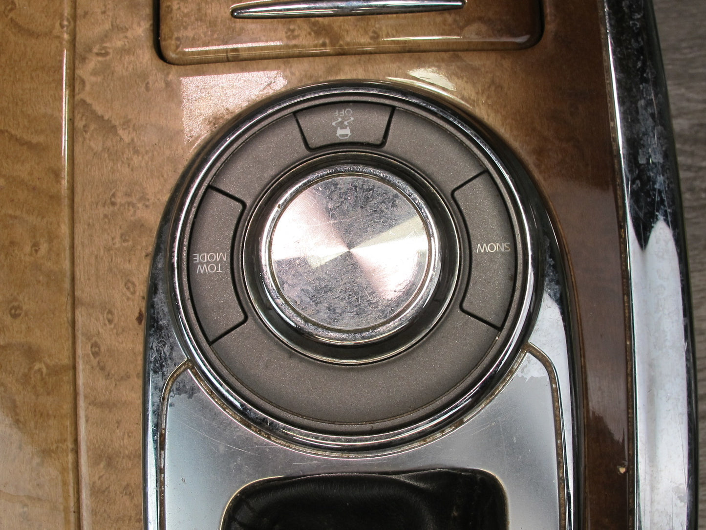 2011-2013 Infiniti QX56 Front Center Console Gear Shifter Trim Bezel Panel