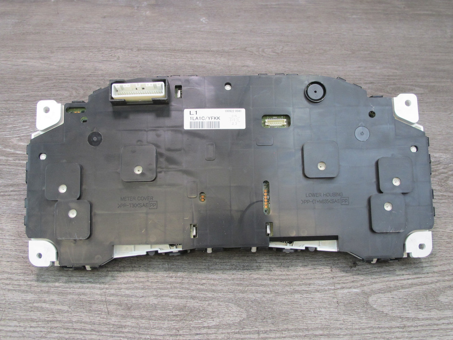 2011-2012 Infiniti QX56 MPH Instrument Panel Cluster Speedometer Gauge