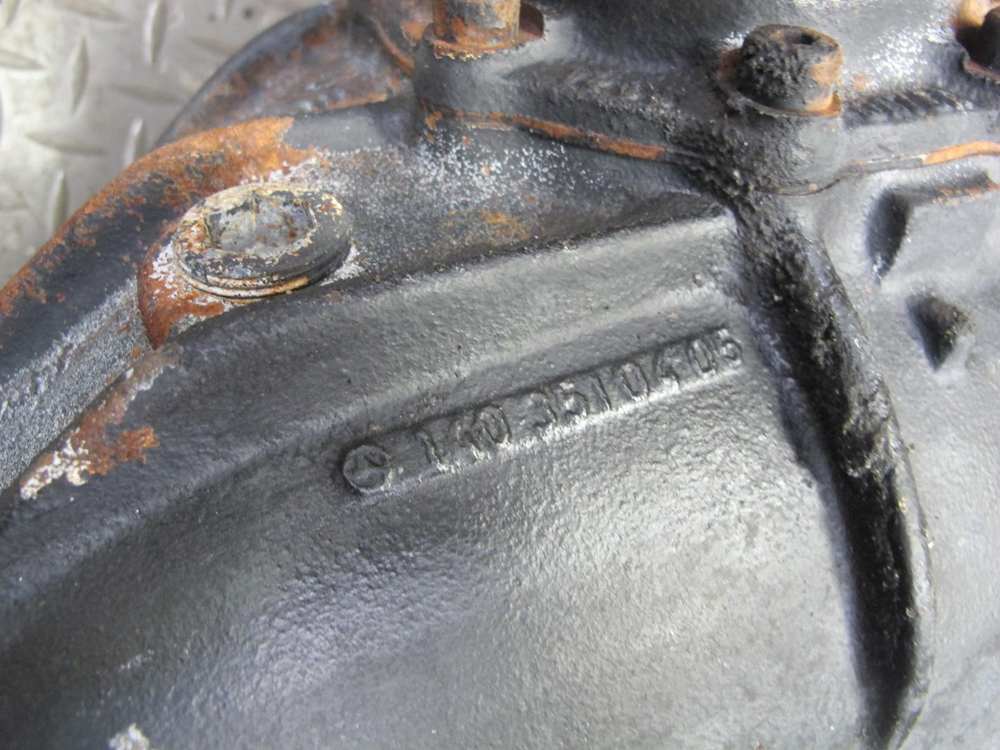 96-97 Mercedes W140 C140 CL600 Rear Axle Differential Carrier 2.65 108k OEM