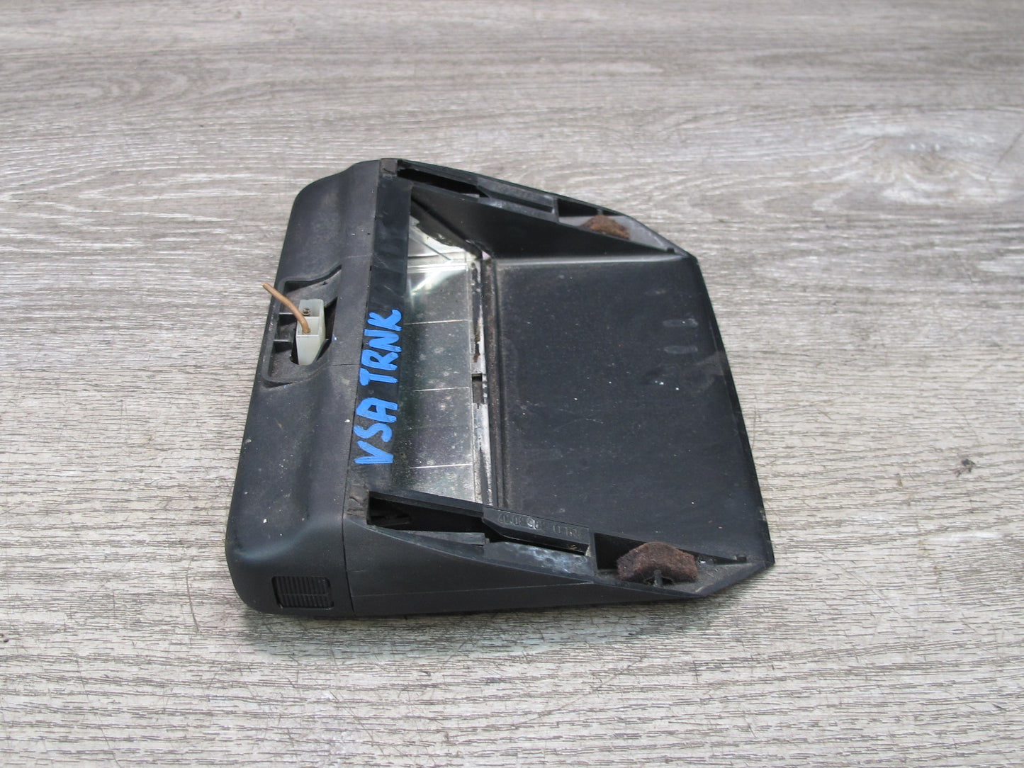 82-88 Volkswagen Scirocco MK2 Rear Third 3RD Brake Light Lamp 855945097 OEM