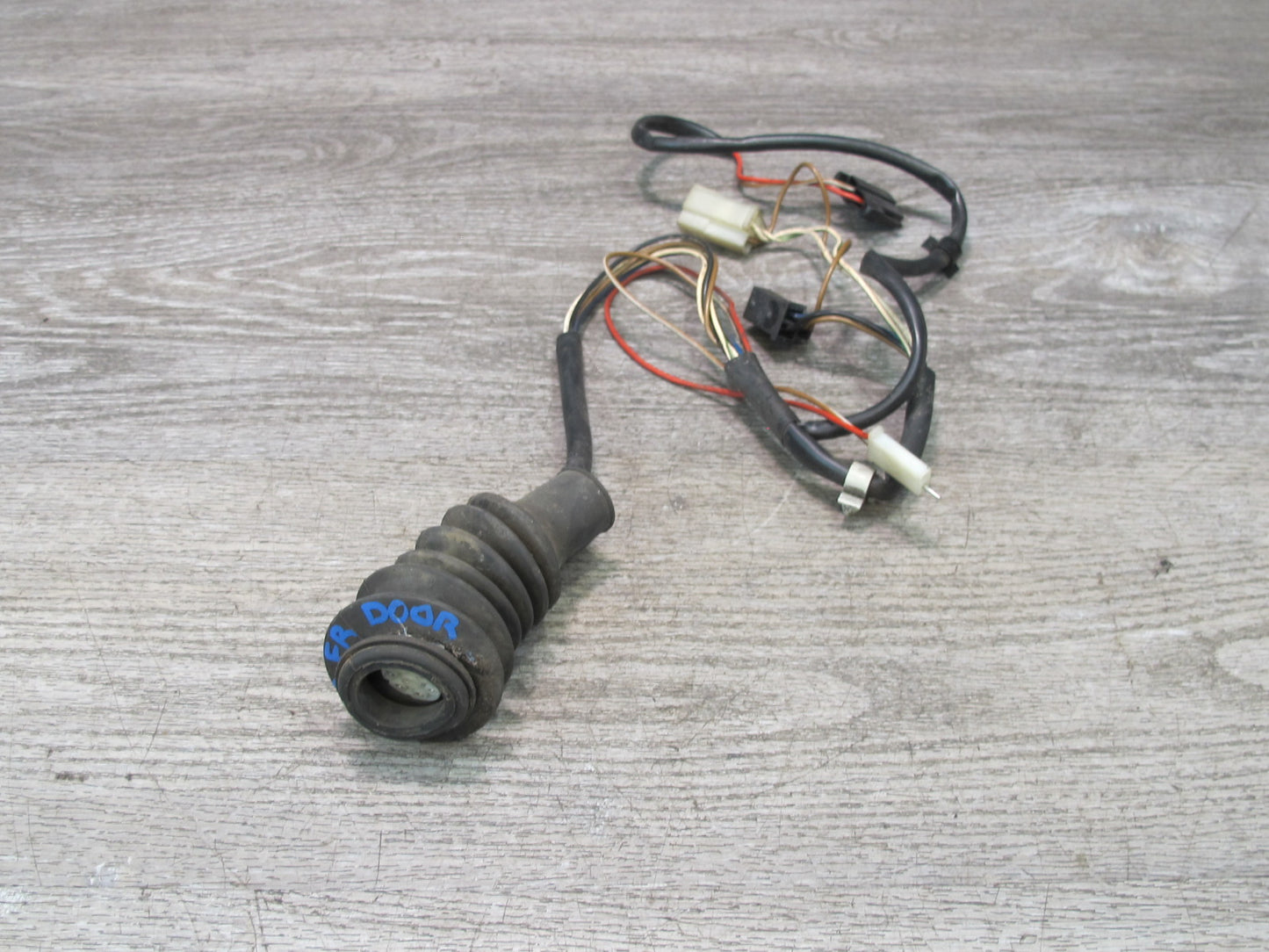 86-88 Volkswagen VW Scirocco Right Passenger Side Door Wire Wiring Harness OEM