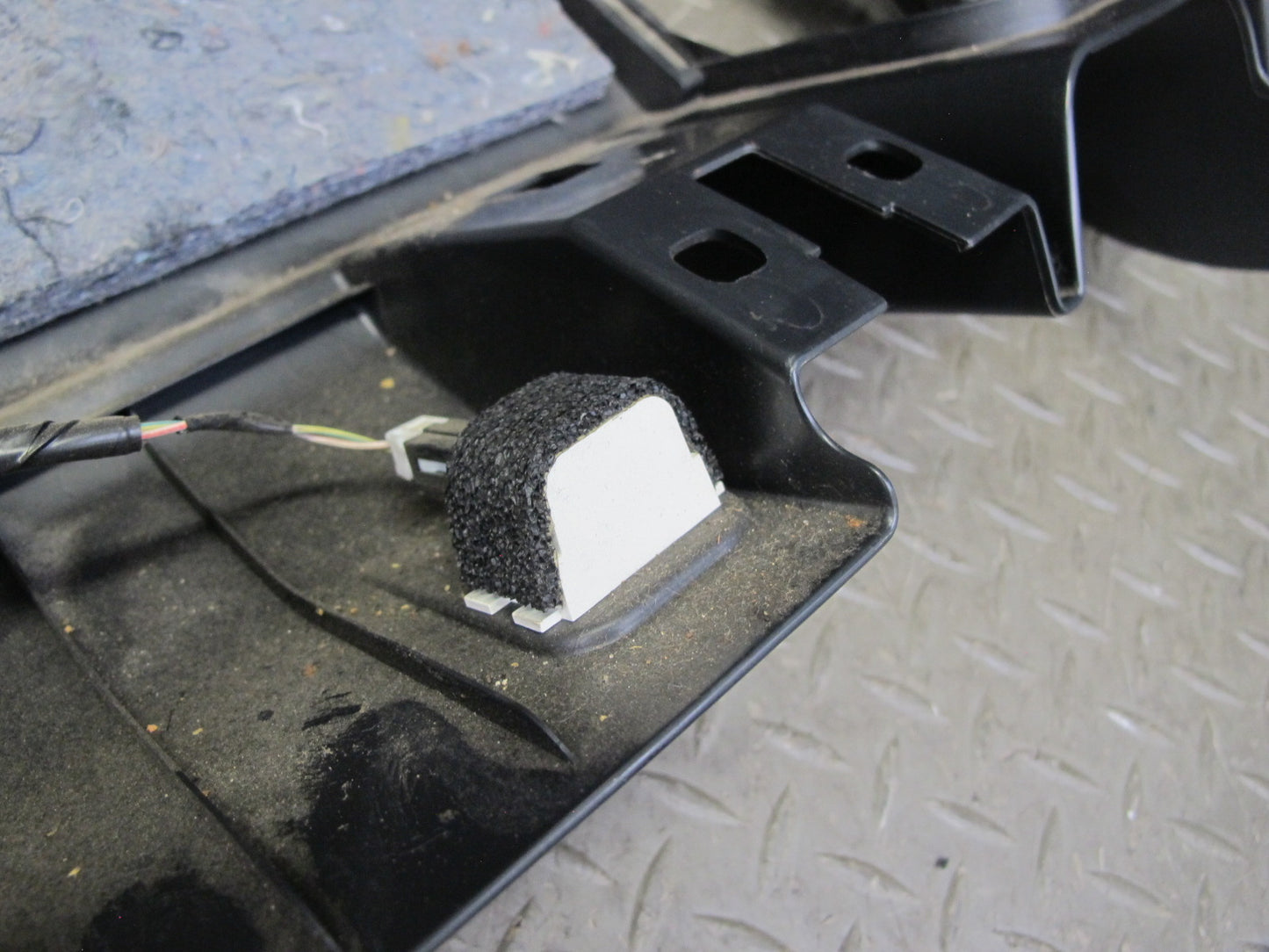 2011-2017 Infiniti QX56 QX80 Under Dash Front Left Side Knee Trim Panel Cover