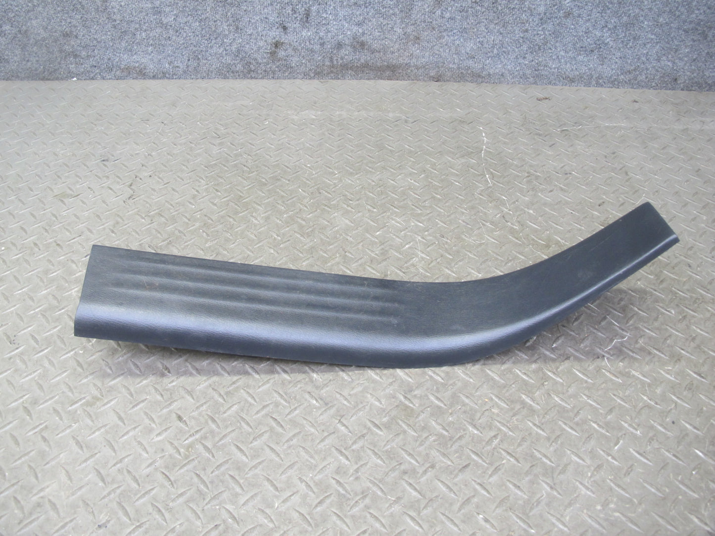 11-17 Infiniti QX56 QX80 Rear Left & Right Door Sill Scuff Plate Trim Cover Set
