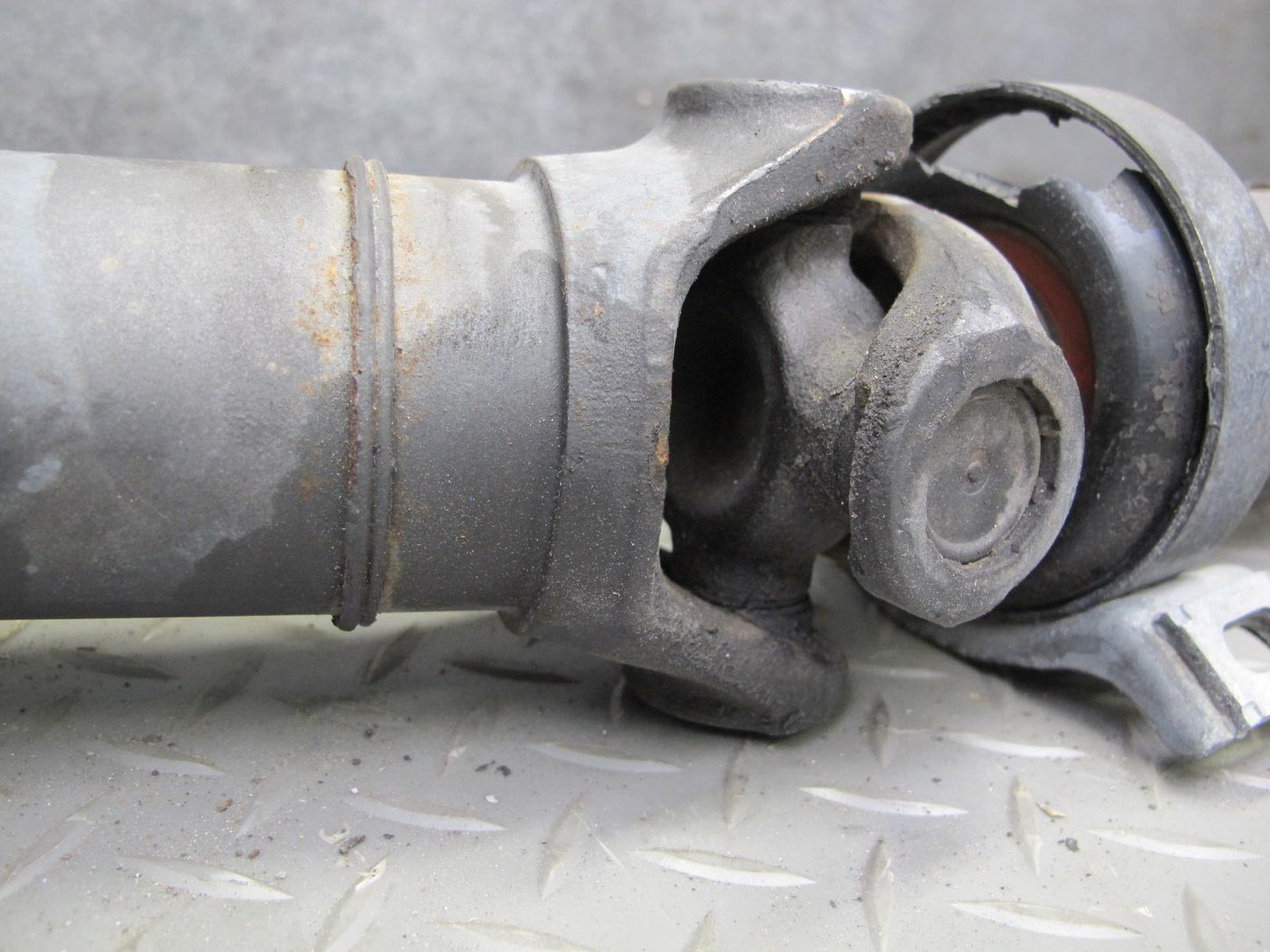 96-97 Mercedes W140 C140 CL600 Coupe Rear Driveshaft Drive Shaft OEM