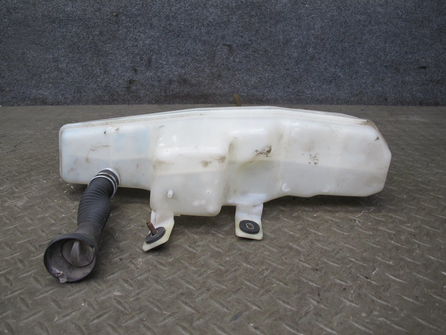90-96 Nissan Z32 300ZX 2+0 Rear Windshield Washer Reservoir Tank w Pumps OEM