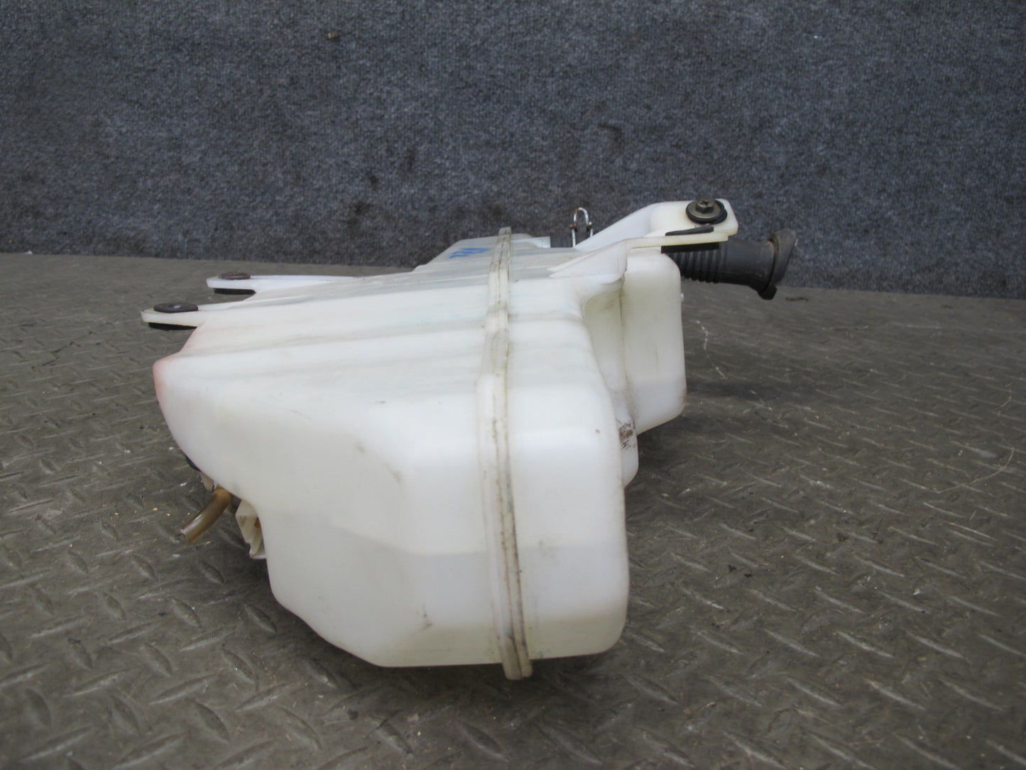 90-96 Nissan Z32 300ZX 2+0 Rear Windshield Washer Reservoir Tank w Pumps OEM