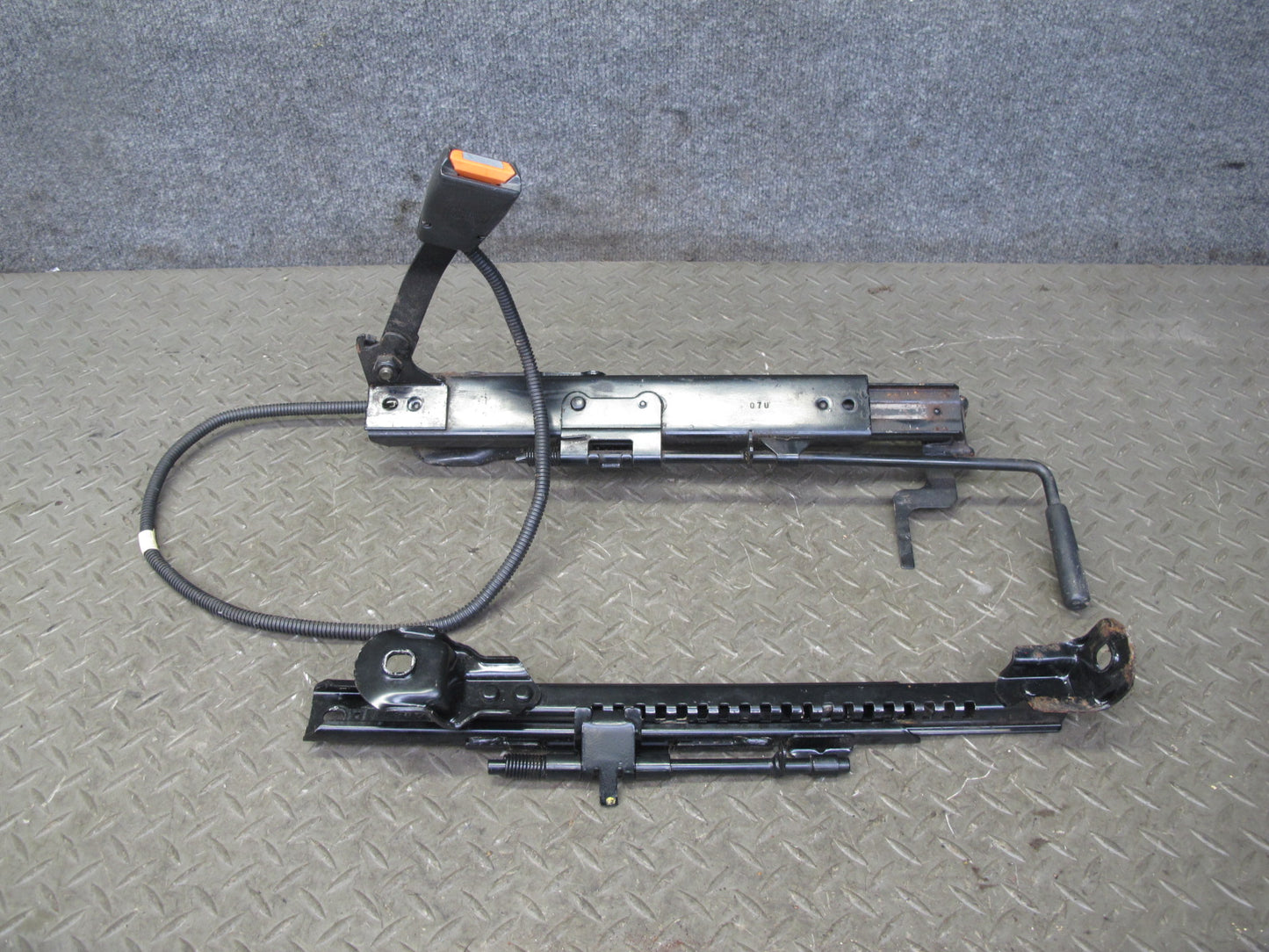 90-96 Nissan 300ZX Z32 2+0 Set of 2 Front Right Seat Manual Track Adjuster OEM