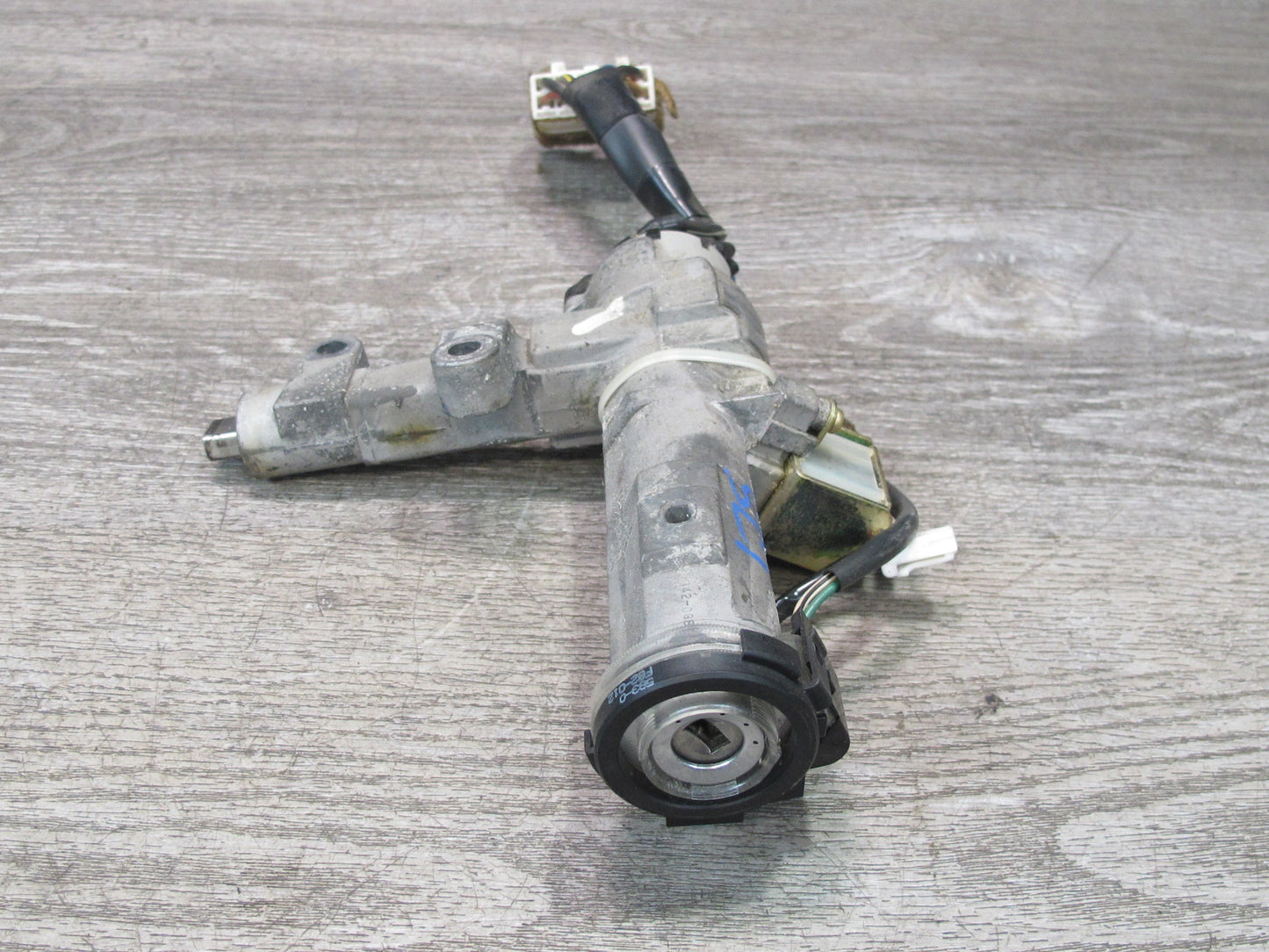97-00 Lexus SC400 SC300 A/T Set of 6 Ignition Trunk Door Glove Lock Without KEY