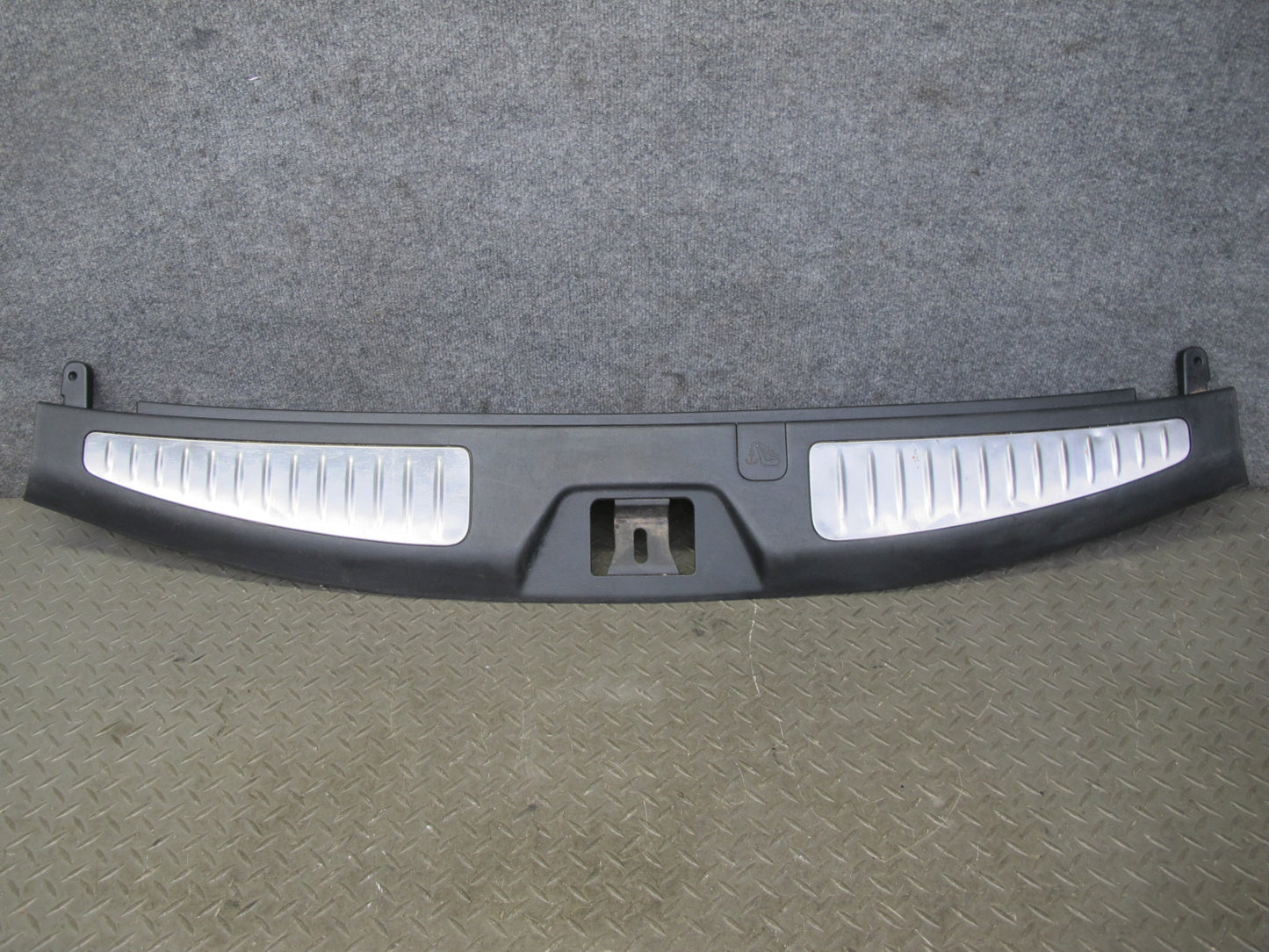 2011-2017 Infiniti QX56 QX80 Rear Trunk Sill Scuff Plate Trim Panel Cover