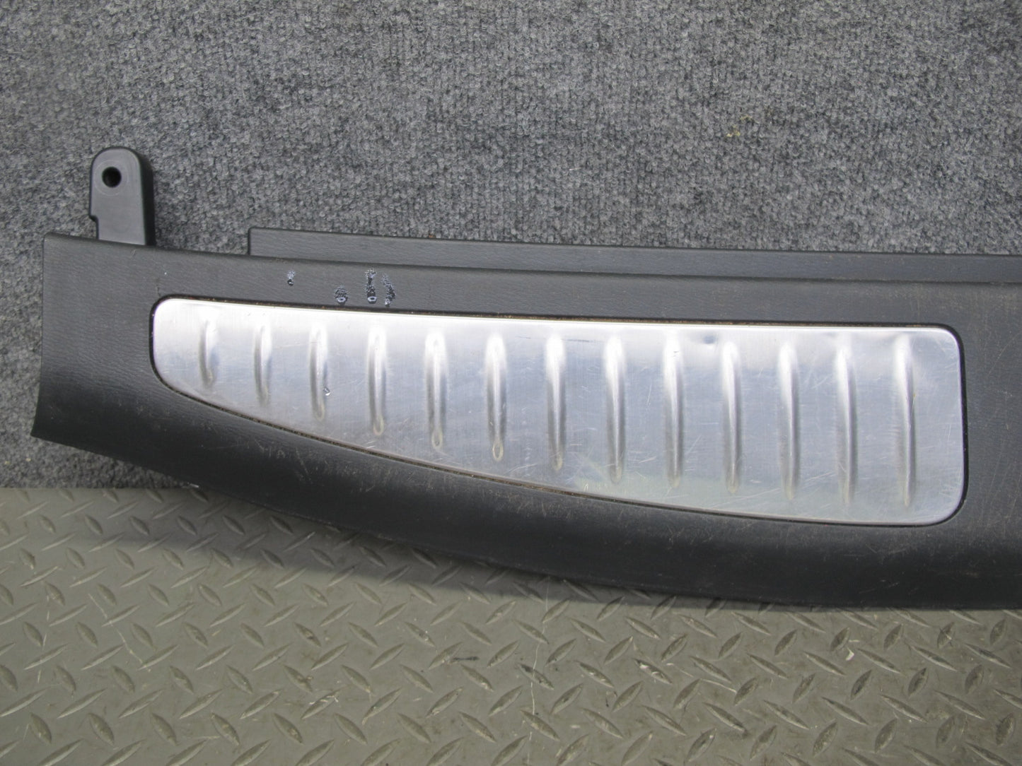 2011-2017 Infiniti QX56 QX80 Rear Trunk Sill Scuff Plate Trim Panel Cover