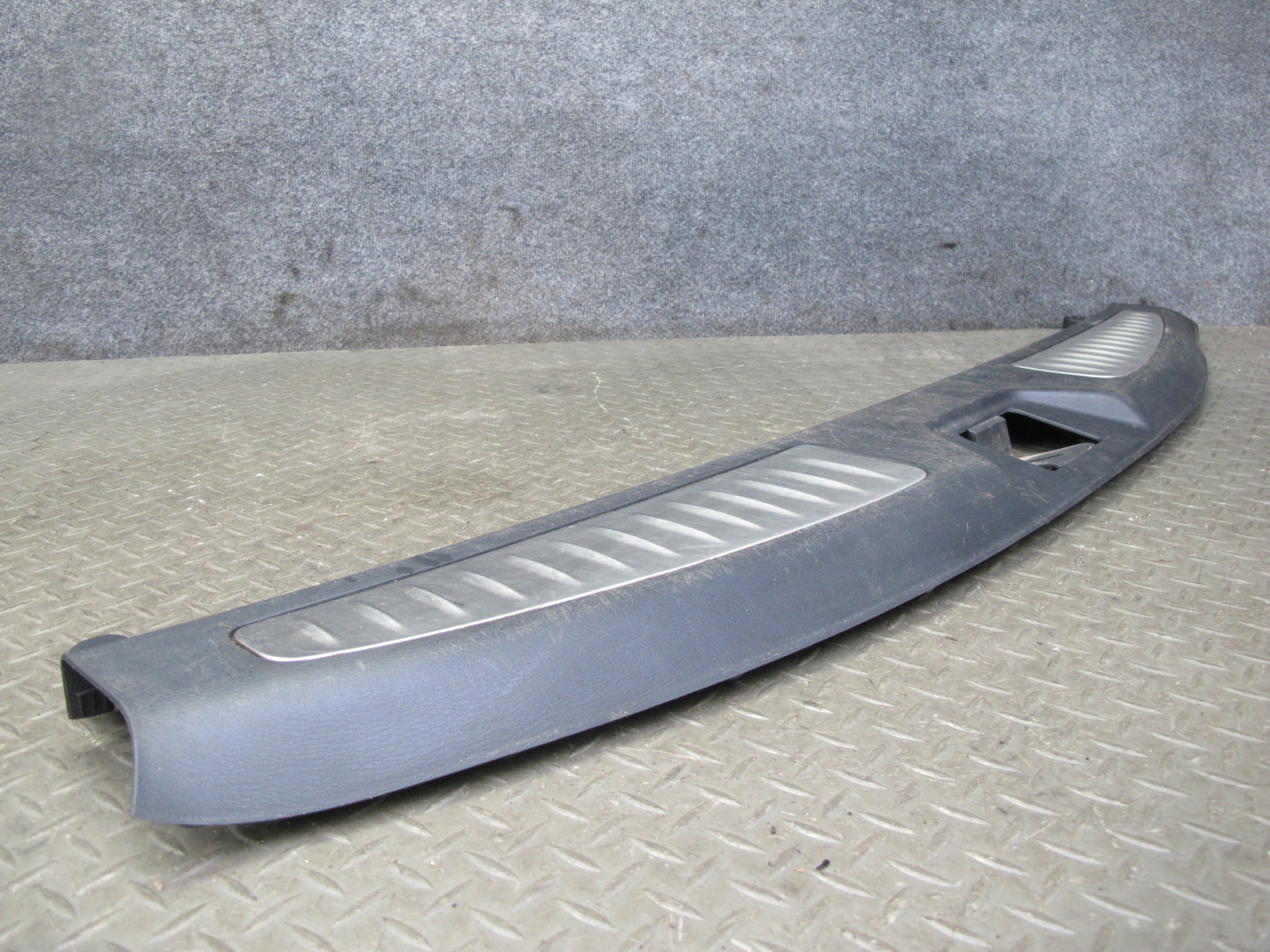 2011-2017 Infiniti QX56 QX80 Rear Trunk Sill Scuff Plate Trim Panel Cover