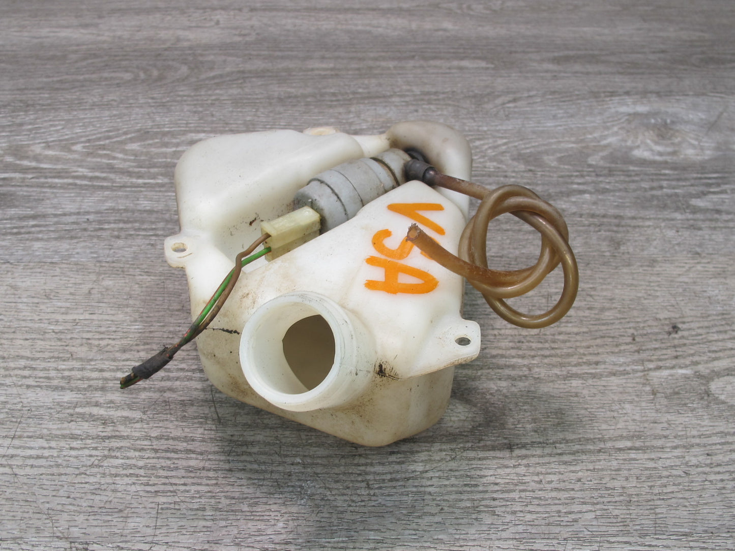 82-88 VW Scirocco Rear Back Window Washer Fluid Reservoir w Pump 533955453 OEM