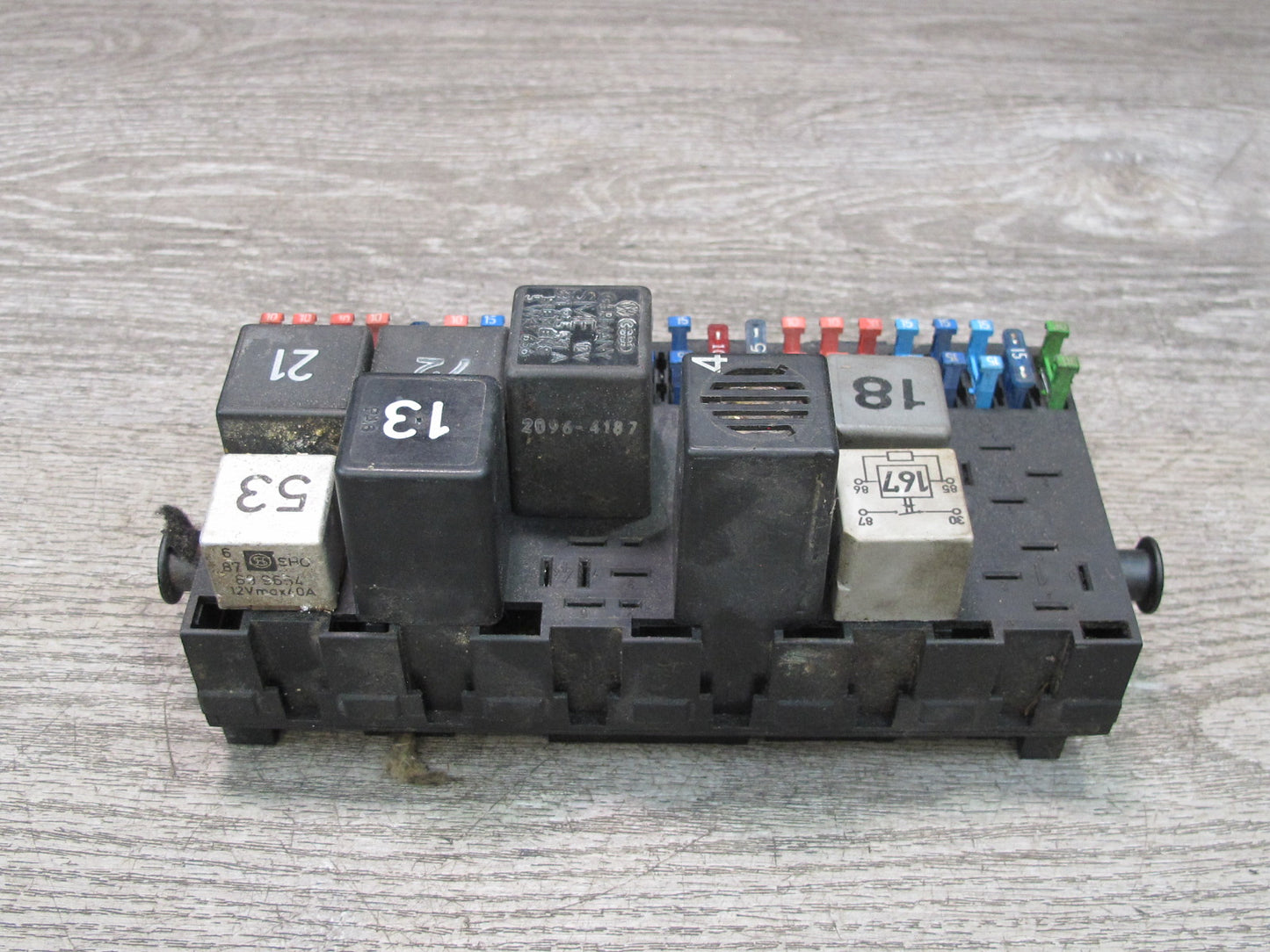 86-89 VW Scirocco MK2 Front Under Dash Fuse Relay Box Module Unit 171941821 OEM