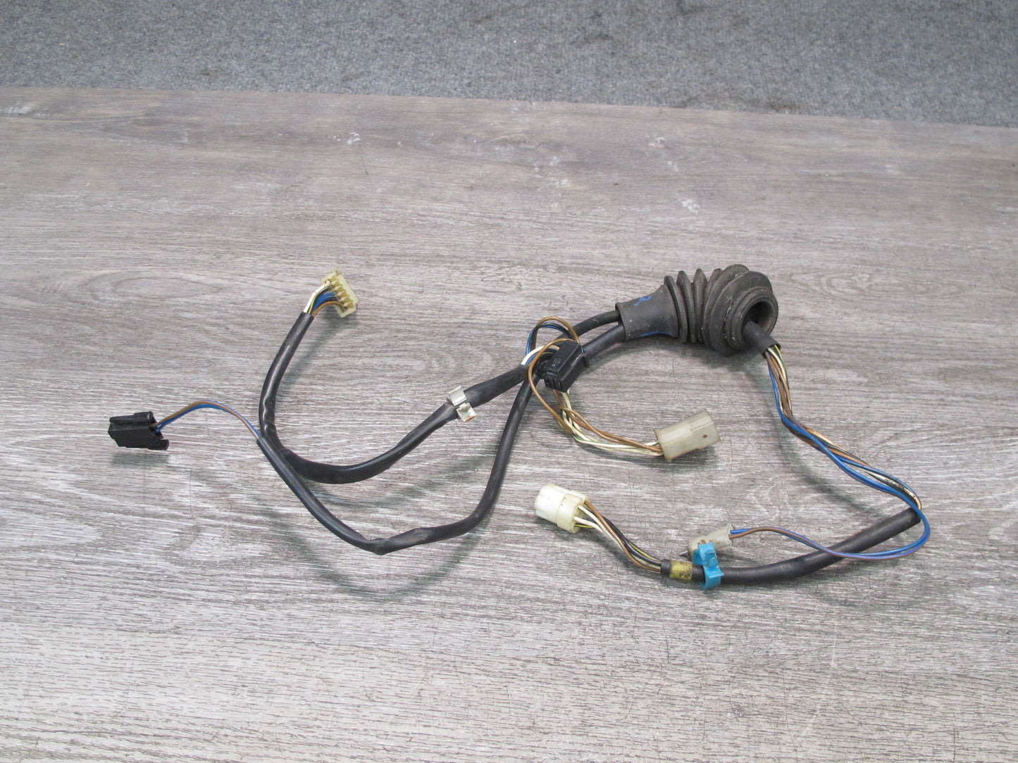 86-88 Volkswagen VW Scirocco MK2 Left Driver Door Wire Wiring Harness OEM