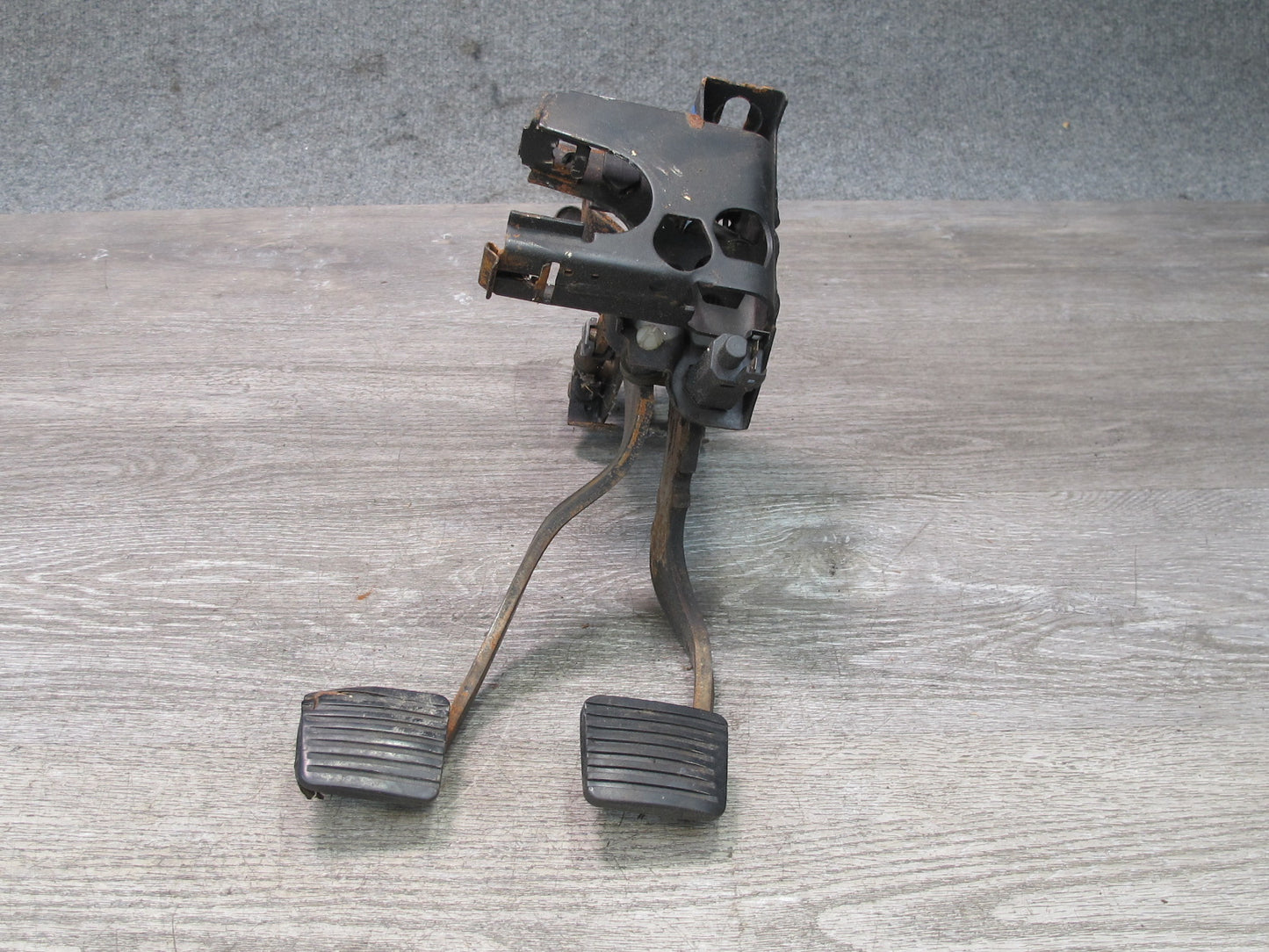 86-88 VW Scirocco MK2 M/T Gas Acceleration Clutch Brake Pedal Set w Cable OEM