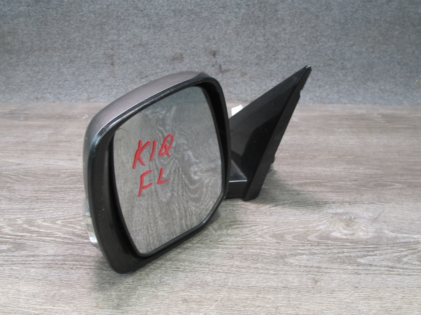 2011-2012 Infiniti QX56 Front Left Door Exterior Side View Mirror W/ Camera