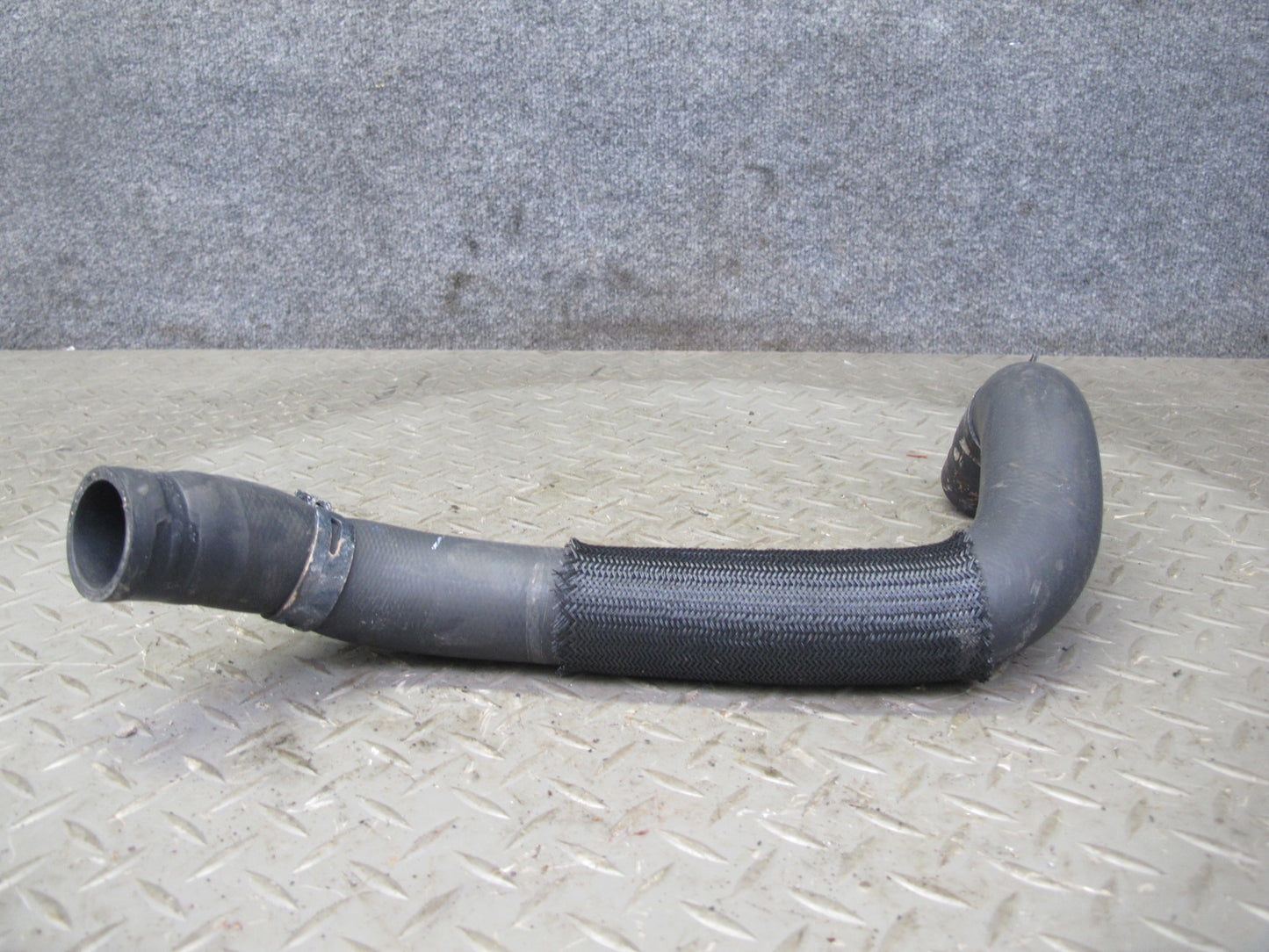 2011-2020 Infiniti QX56 QX80 5.6L Engine Radiator Water Coolant Hose Pipe Set