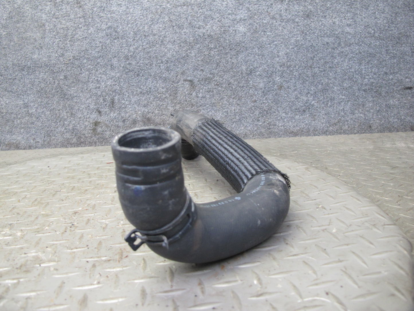 2011-2020 Infiniti QX56 QX80 5.6L Engine Radiator Water Coolant Hose Pipe Set