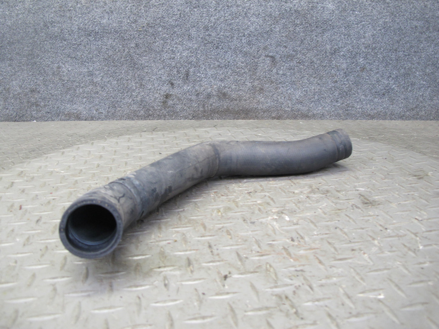 2011-2020 Infiniti QX56 QX80 5.6L Engine Radiator Water Coolant Hose Pipe Set