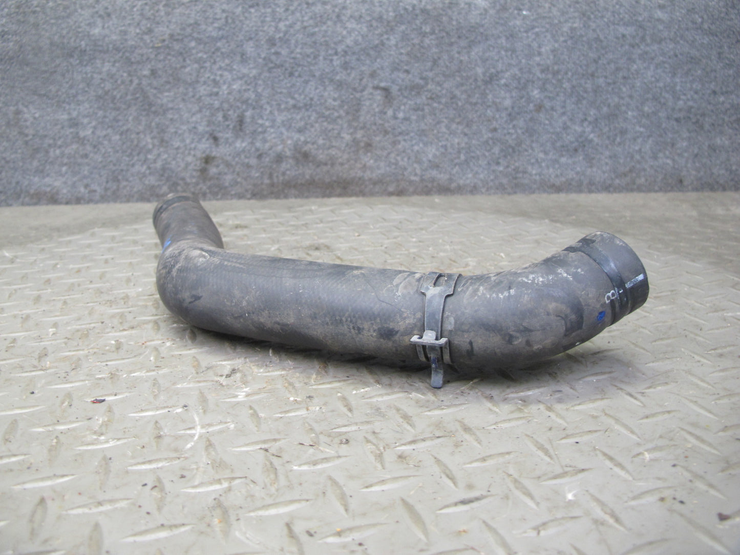 2011-2020 Infiniti QX56 QX80 5.6L Engine Radiator Water Coolant Hose Pipe Set