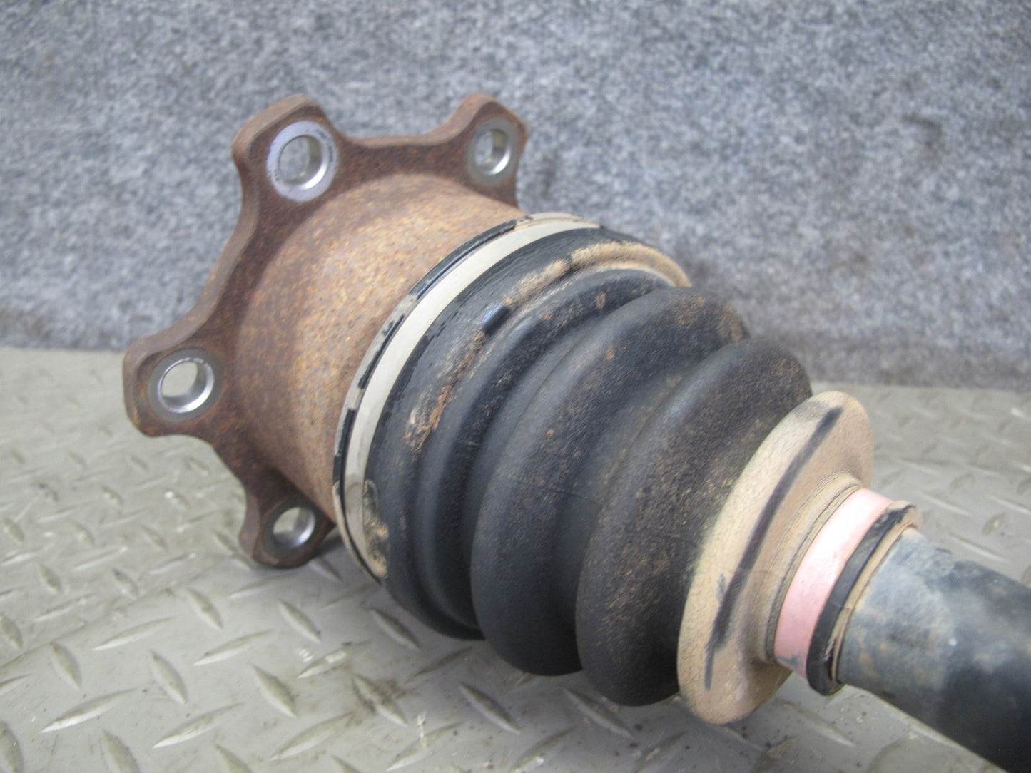 2011-2020 Infiniti QX56 QX80 RWD Rear Right Pass Side Suspension Axle Shaft