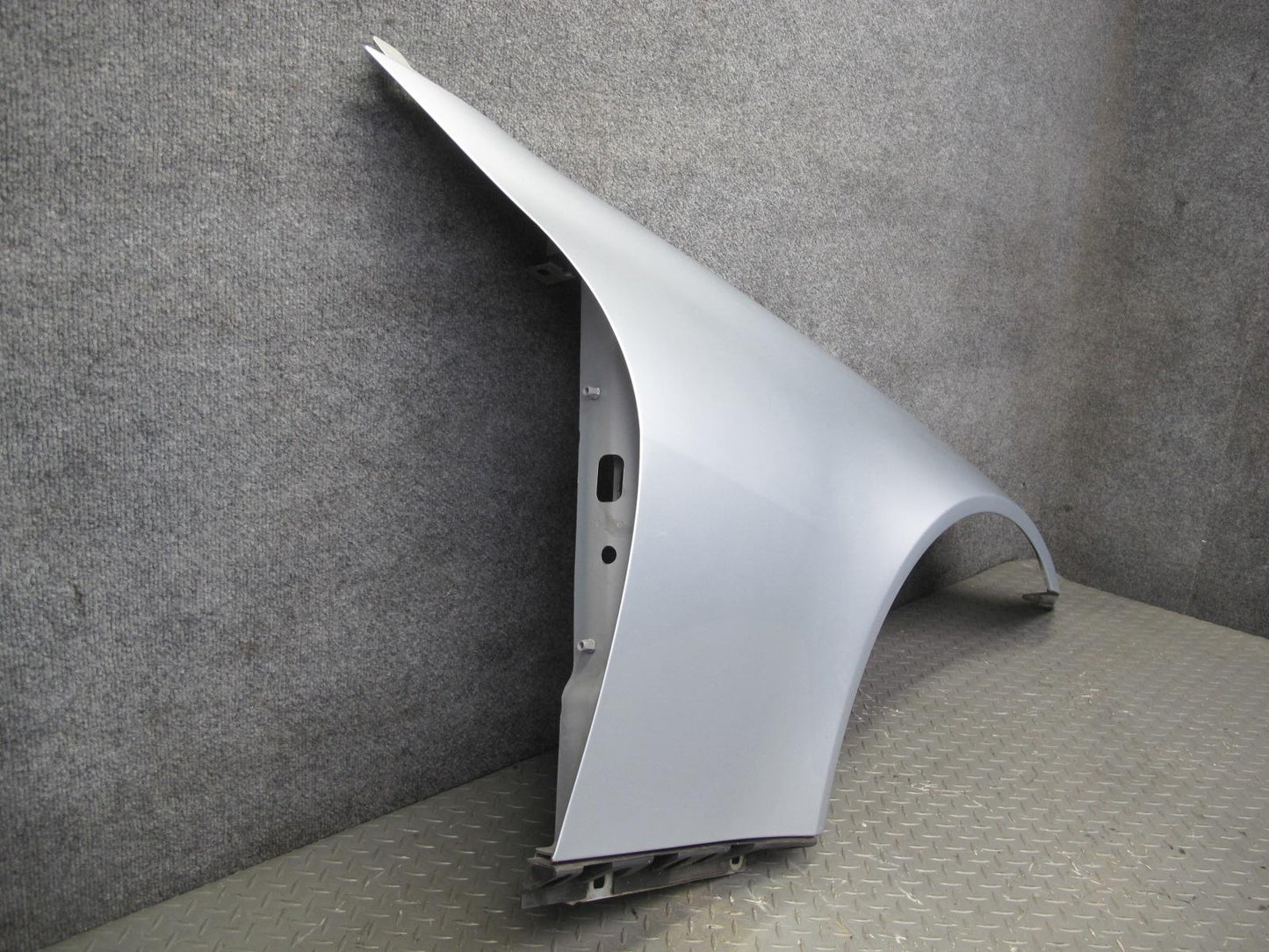 05-11 Mercedes R171 Slk-class Front Right Fender Shell Panel Silver OEM