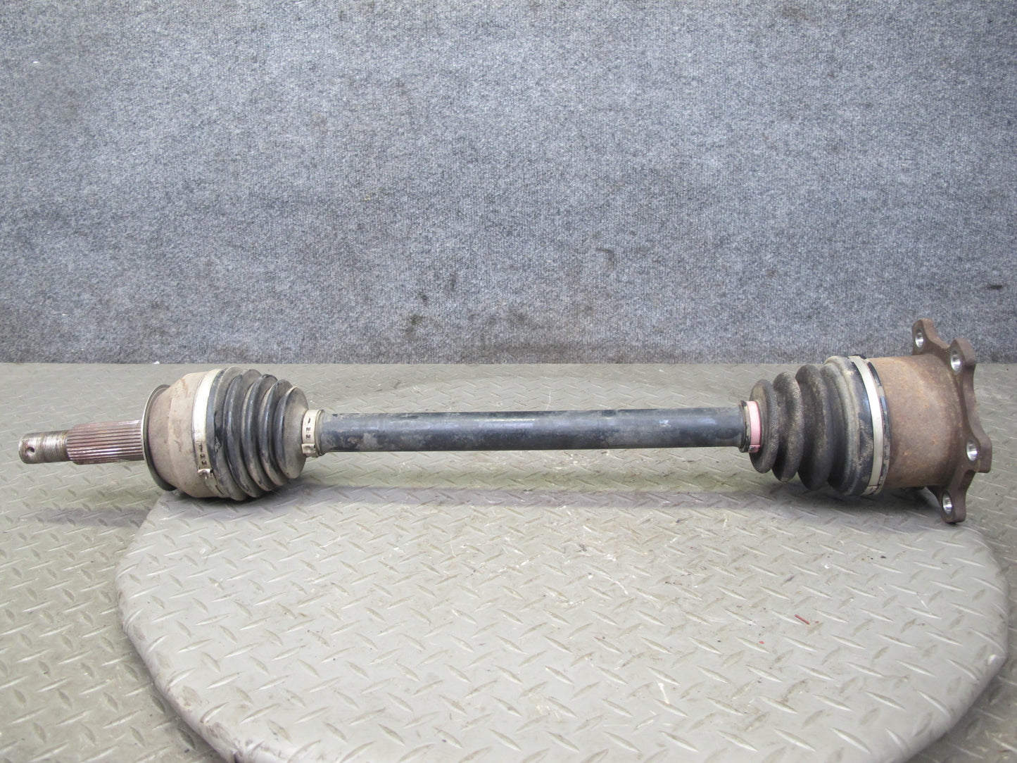 2011-2020 Infiniti QX56 QX80 RWD Rear Left Driver Side Suspension Axle Shaft