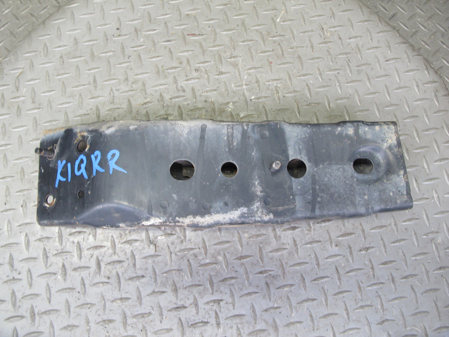 2011-2020 Infiniti QX56 QX80 Rear Right Side Bumper Reinforcement Bracket Mount