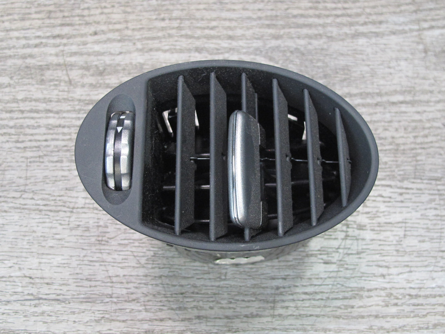 05-11 Mercedes R171 SLK Set of 3 Dash Front Left Center Right A/C Air Vent OEM