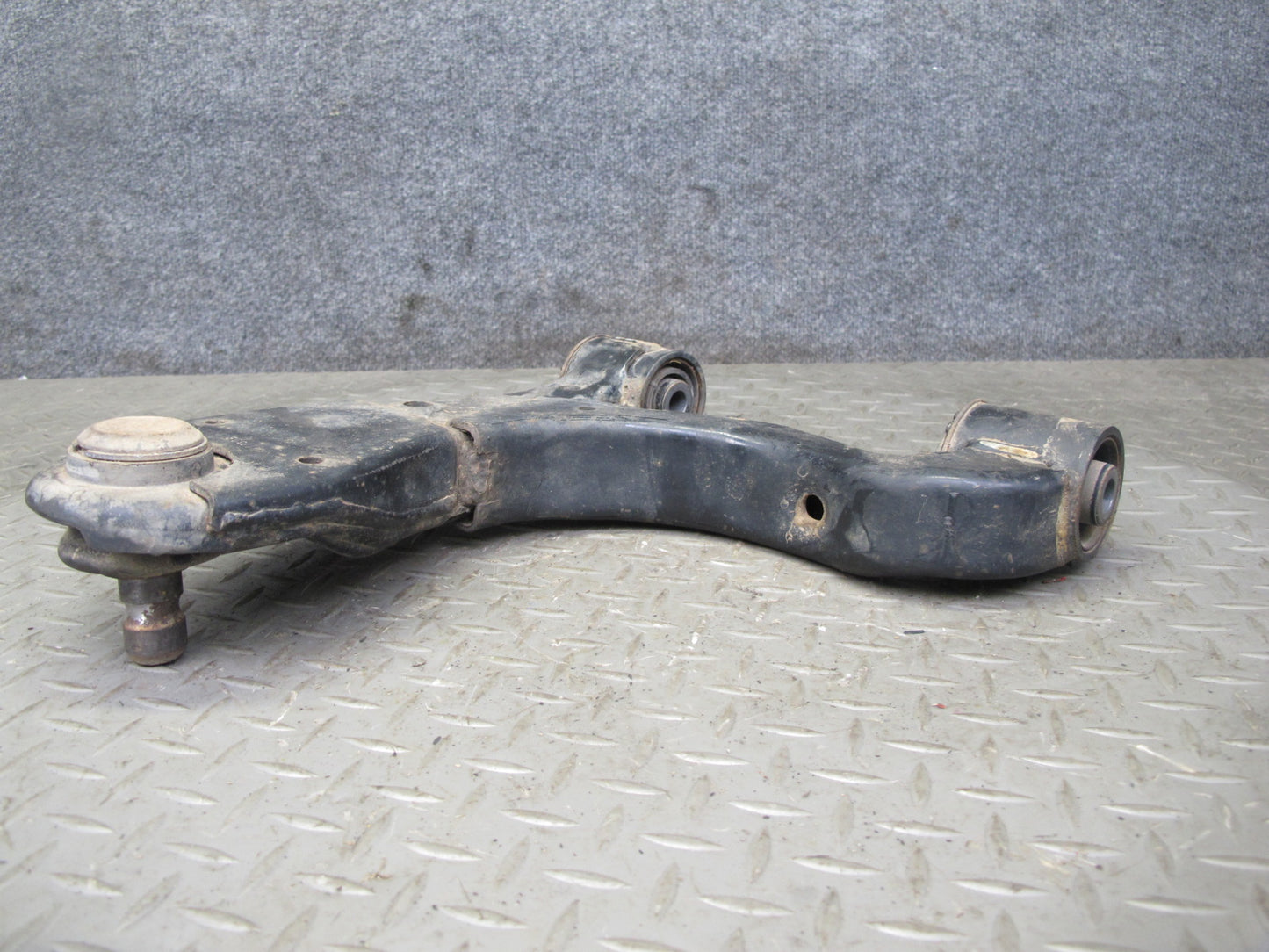 2011-2020 Infiniti QX56 QX80 RWD Rear Right Side Upper & Lower Control Arm Set