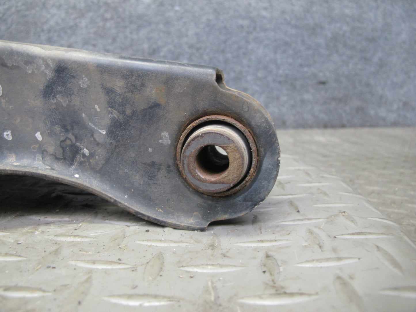 2011-2020 Infiniti QX56 QX80 RWD Rear Right Side Upper & Lower Control Arm Set
