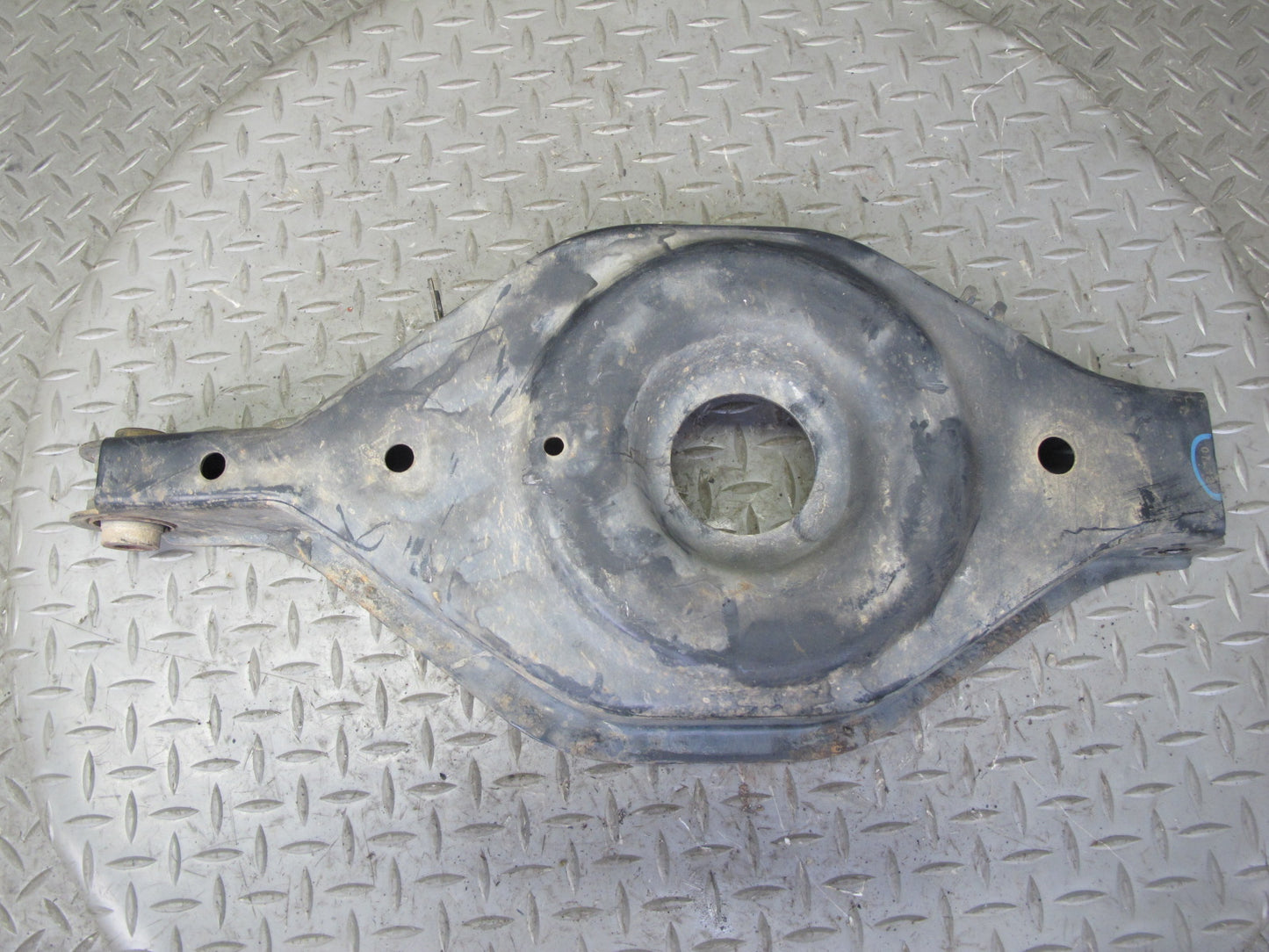 2011-2020 Infiniti QX56 QX80 RWD Rear Right Side Upper & Lower Control Arm Set